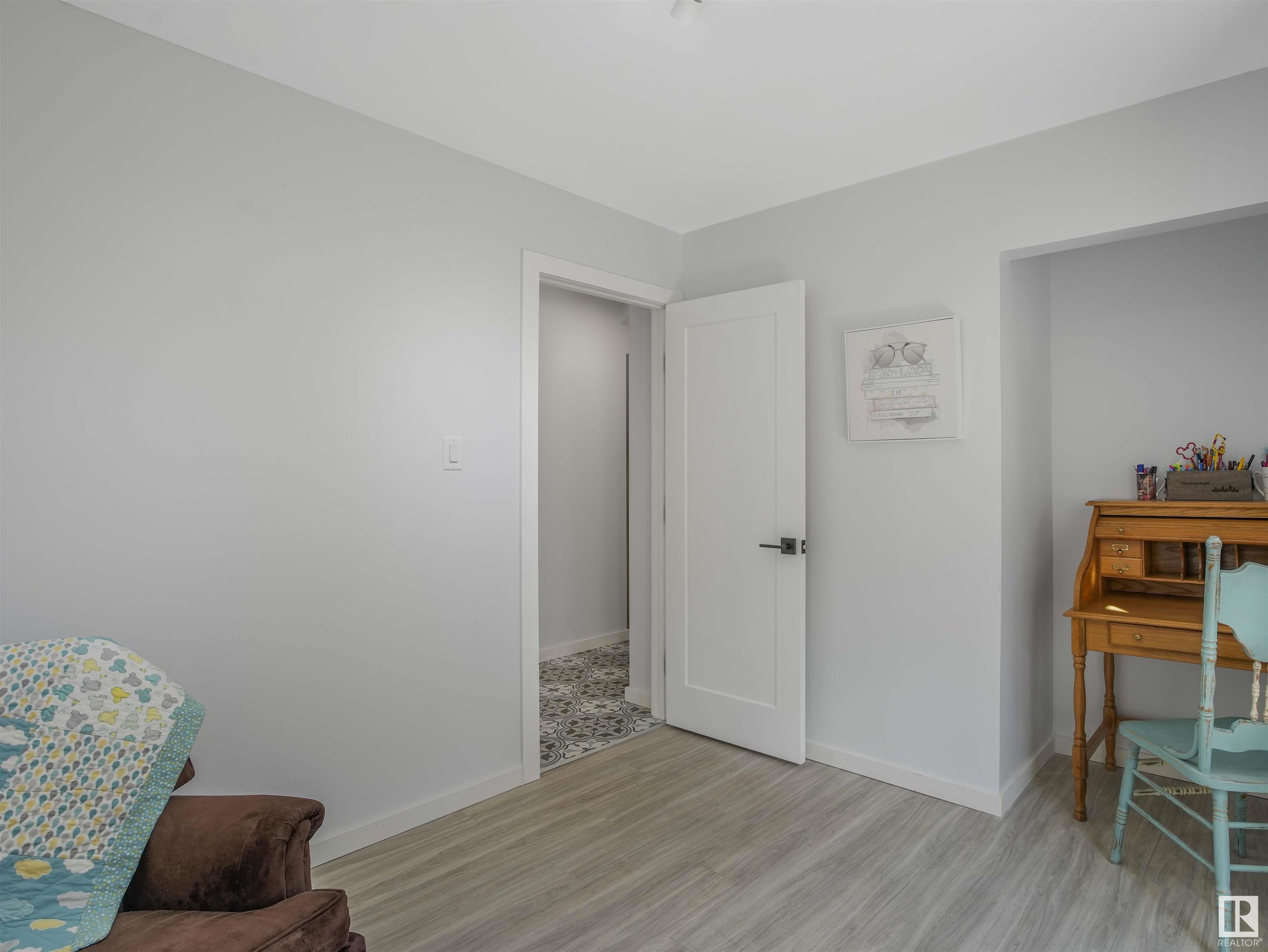 25 BRADBURN Crescent