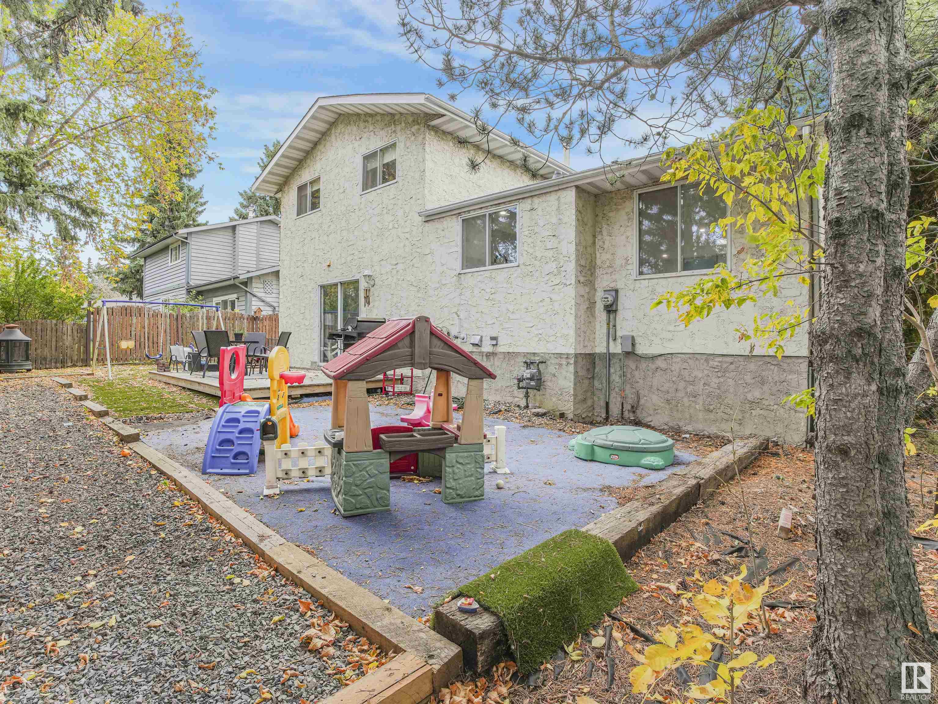 25 BRADBURN Crescent