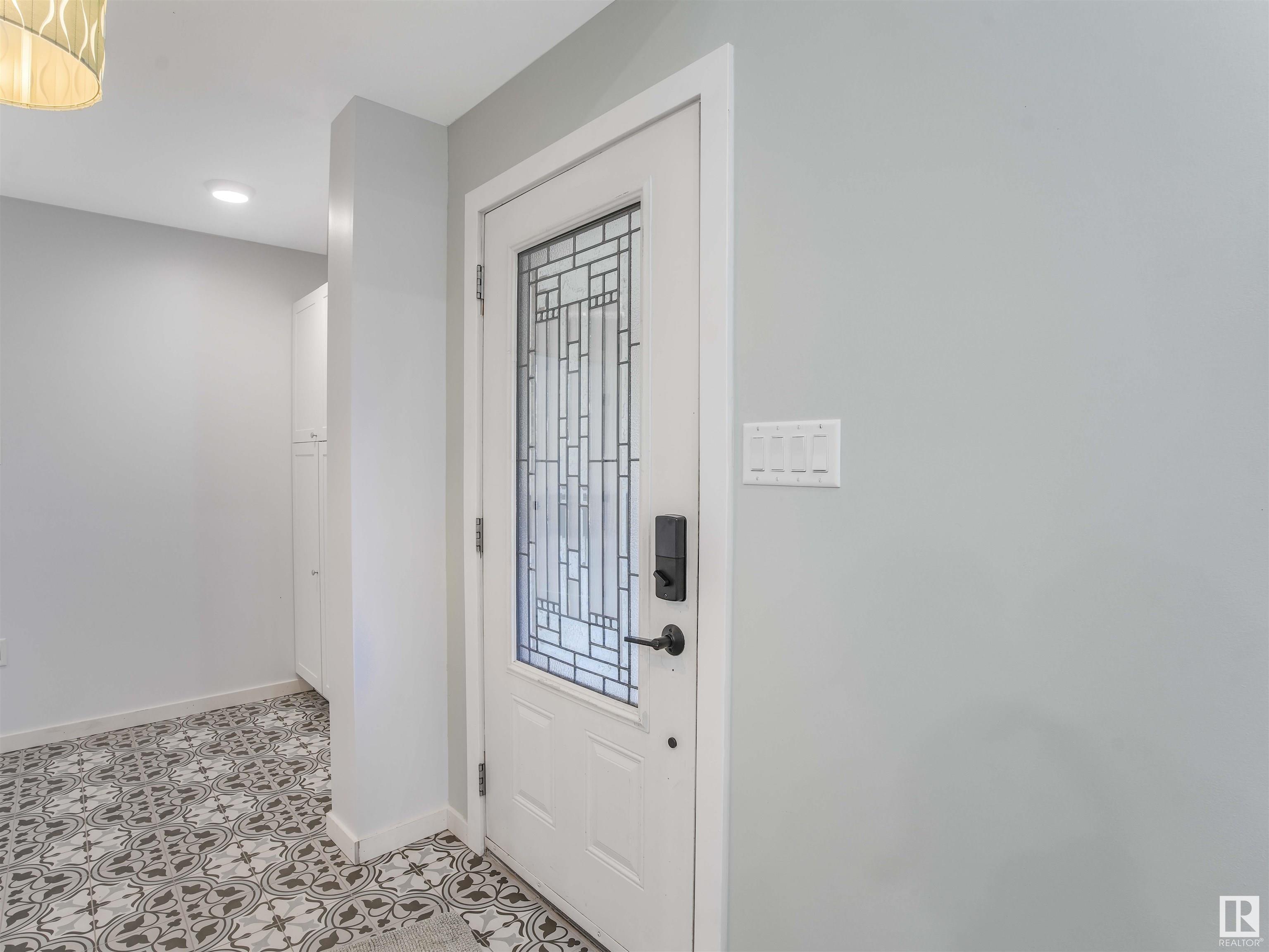 25 BRADBURN Crescent