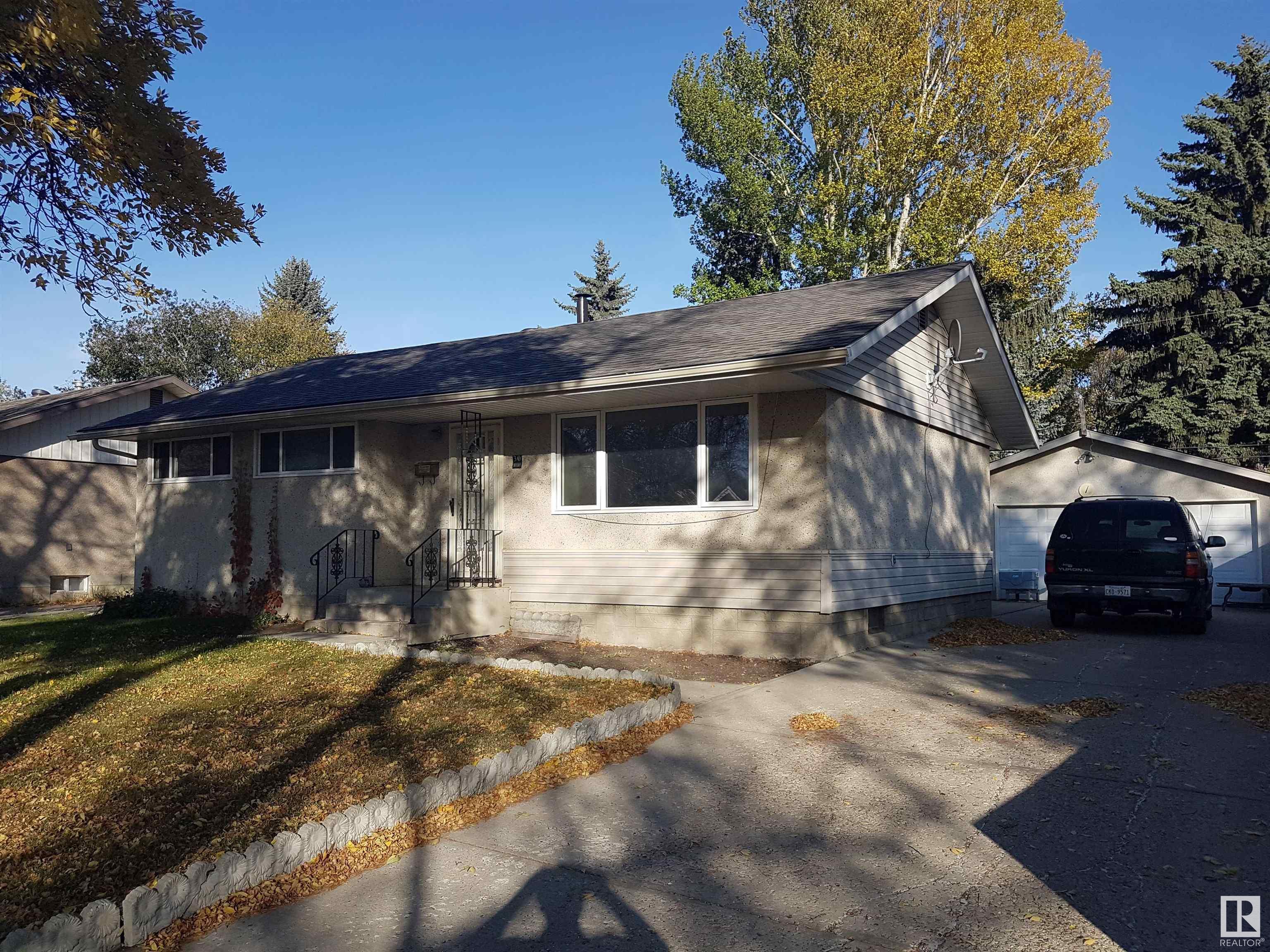 30 Gillian Crescent