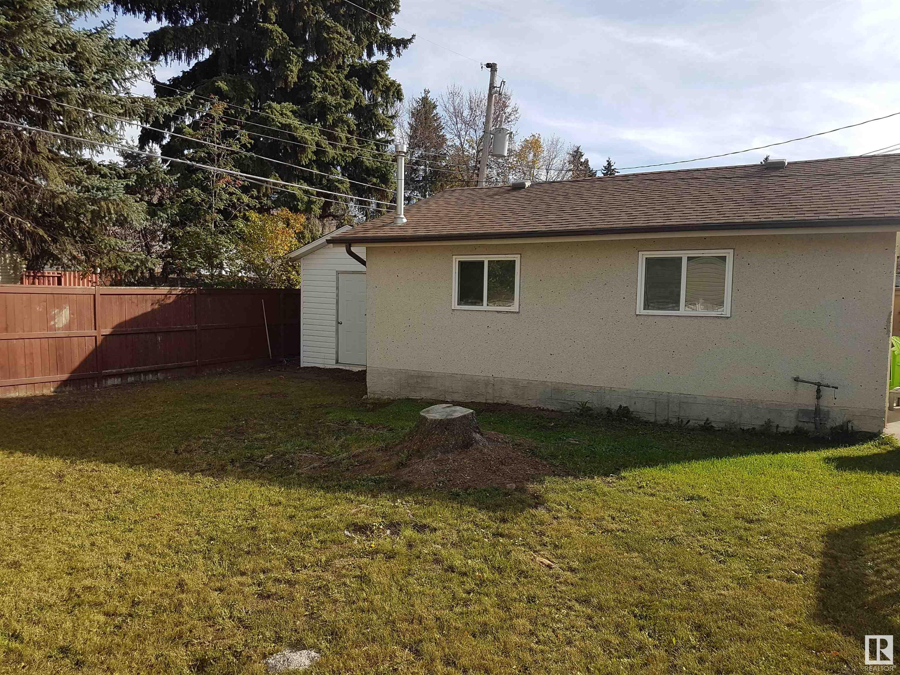 30 Gillian Crescent