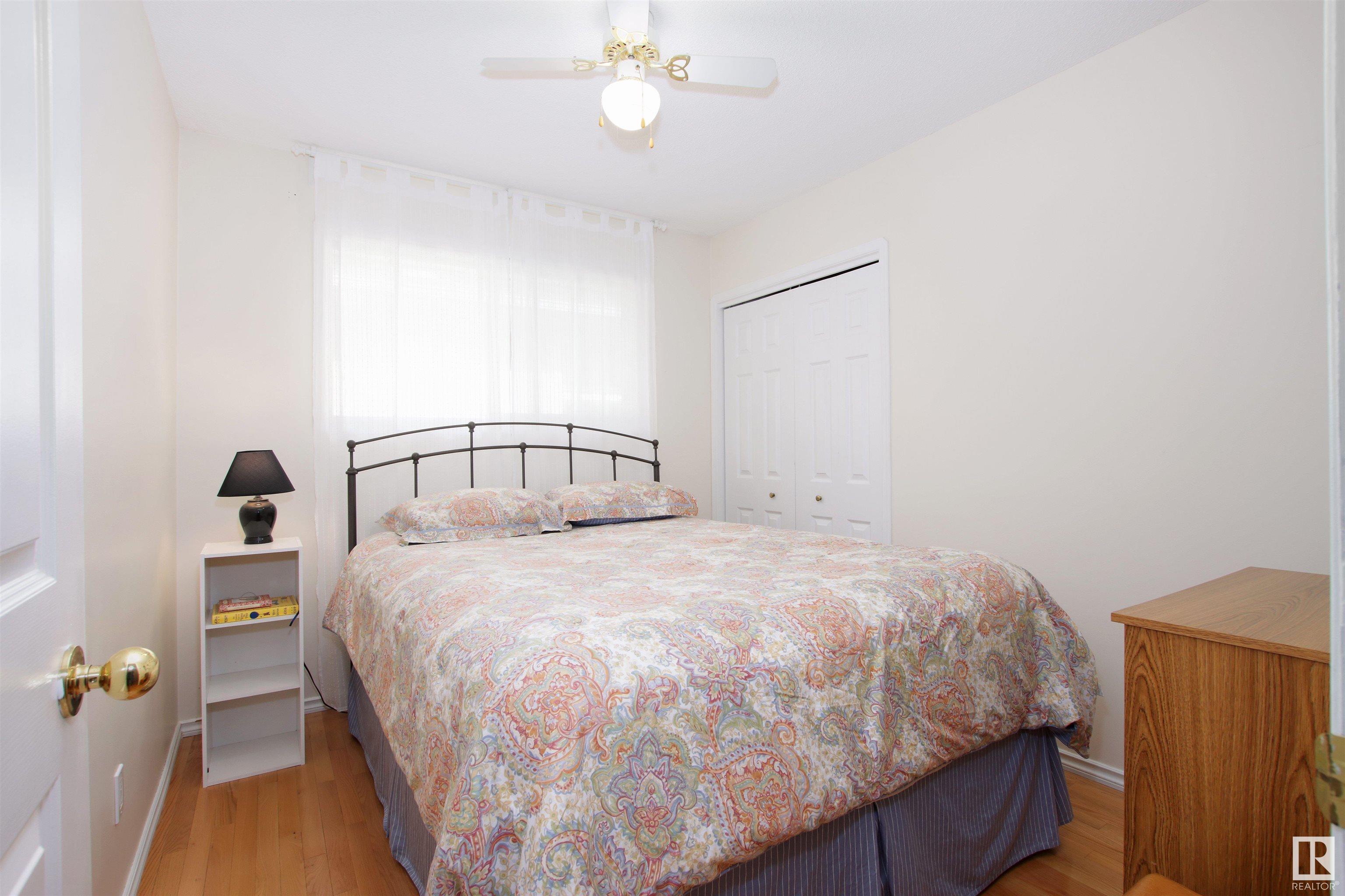 44 AMBER Crescent