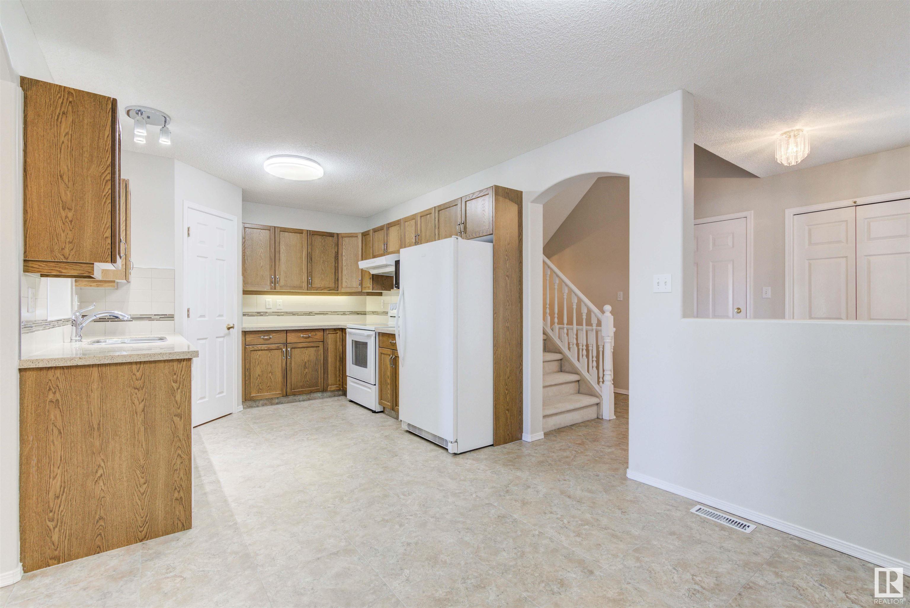 65 CRANFORD Drive