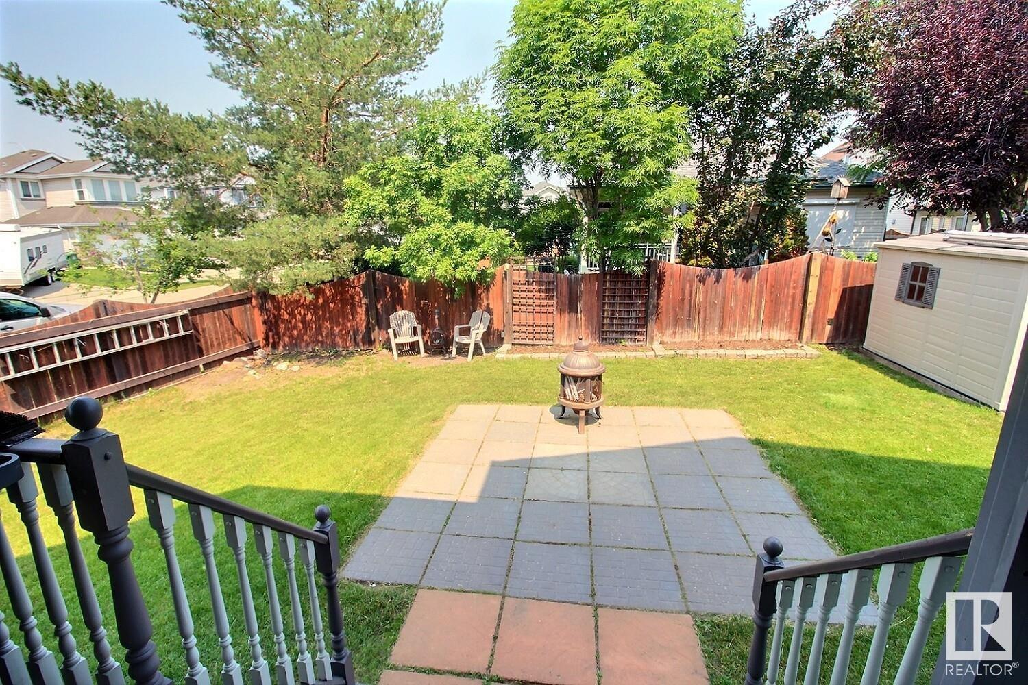65 DUNFIELD Crescent