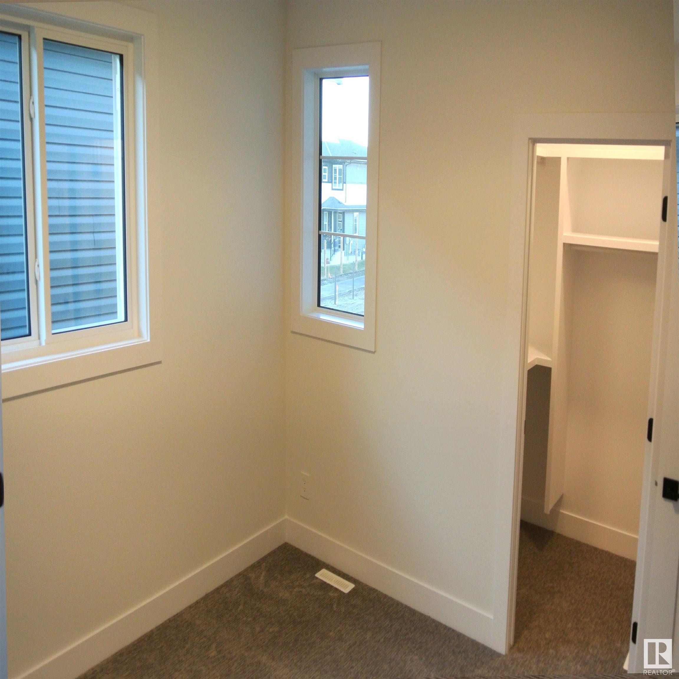 67 Edgefield Way