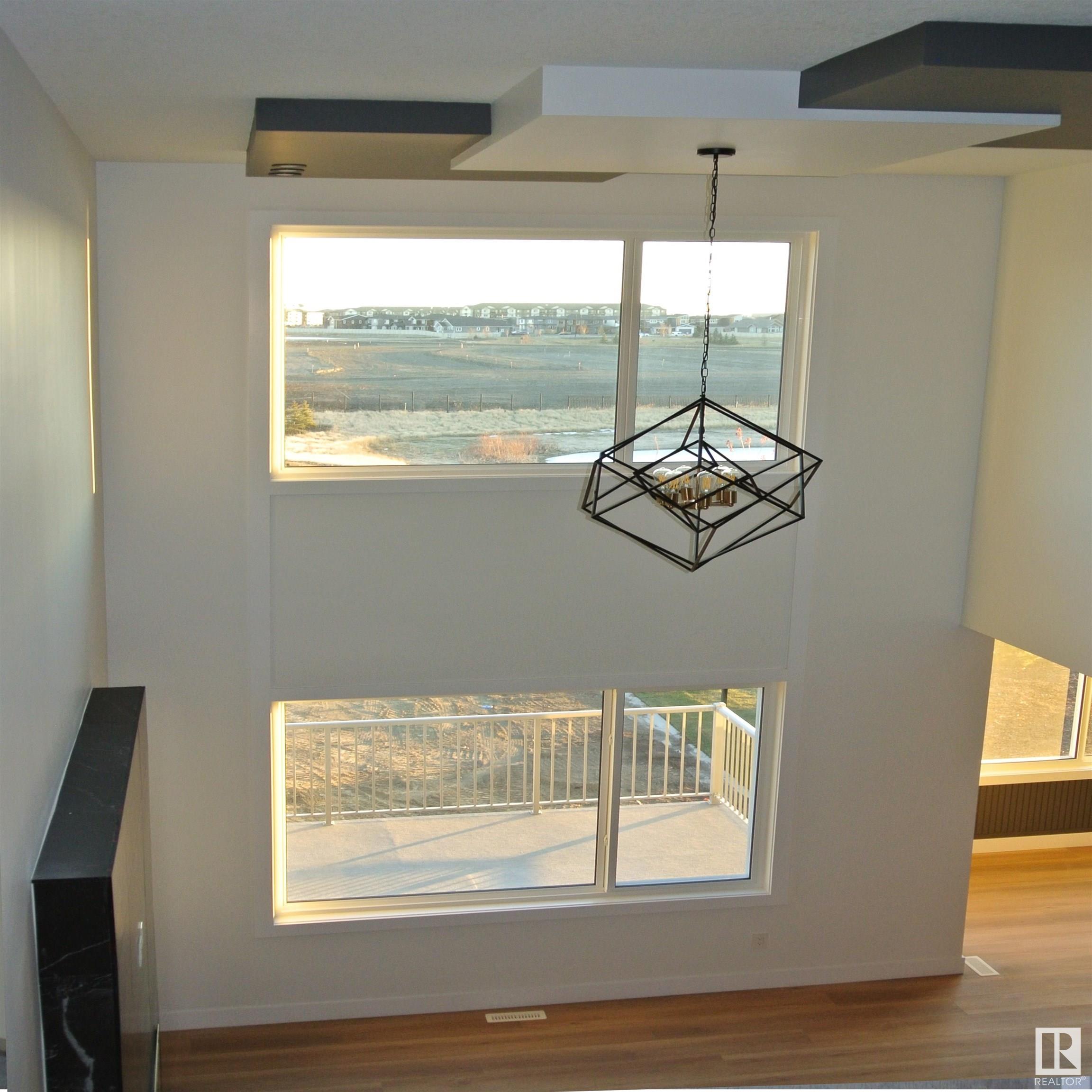 67 Edgefield Way