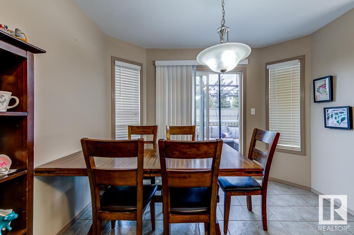 23 APPLETON Crescent