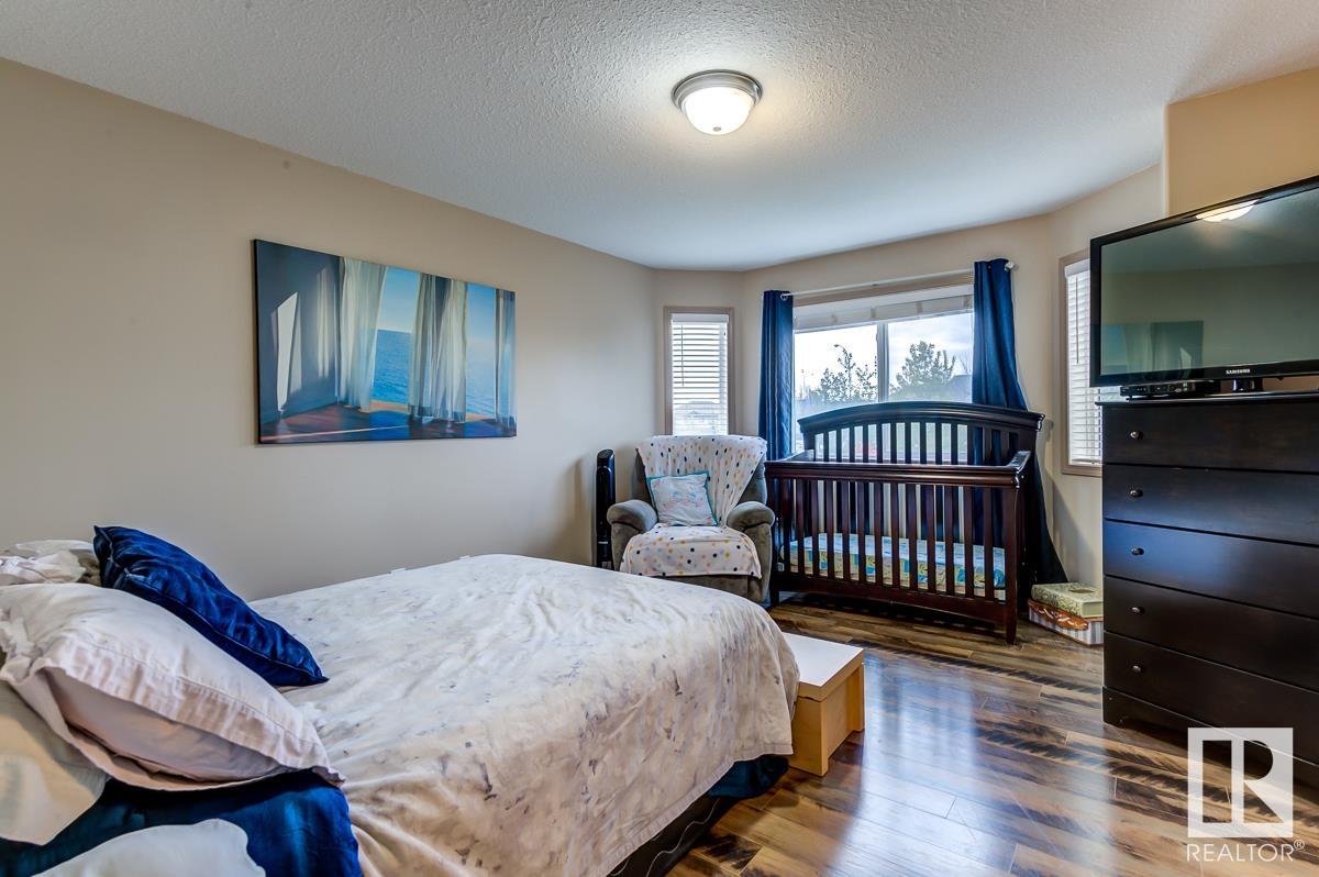 23 APPLETON Crescent