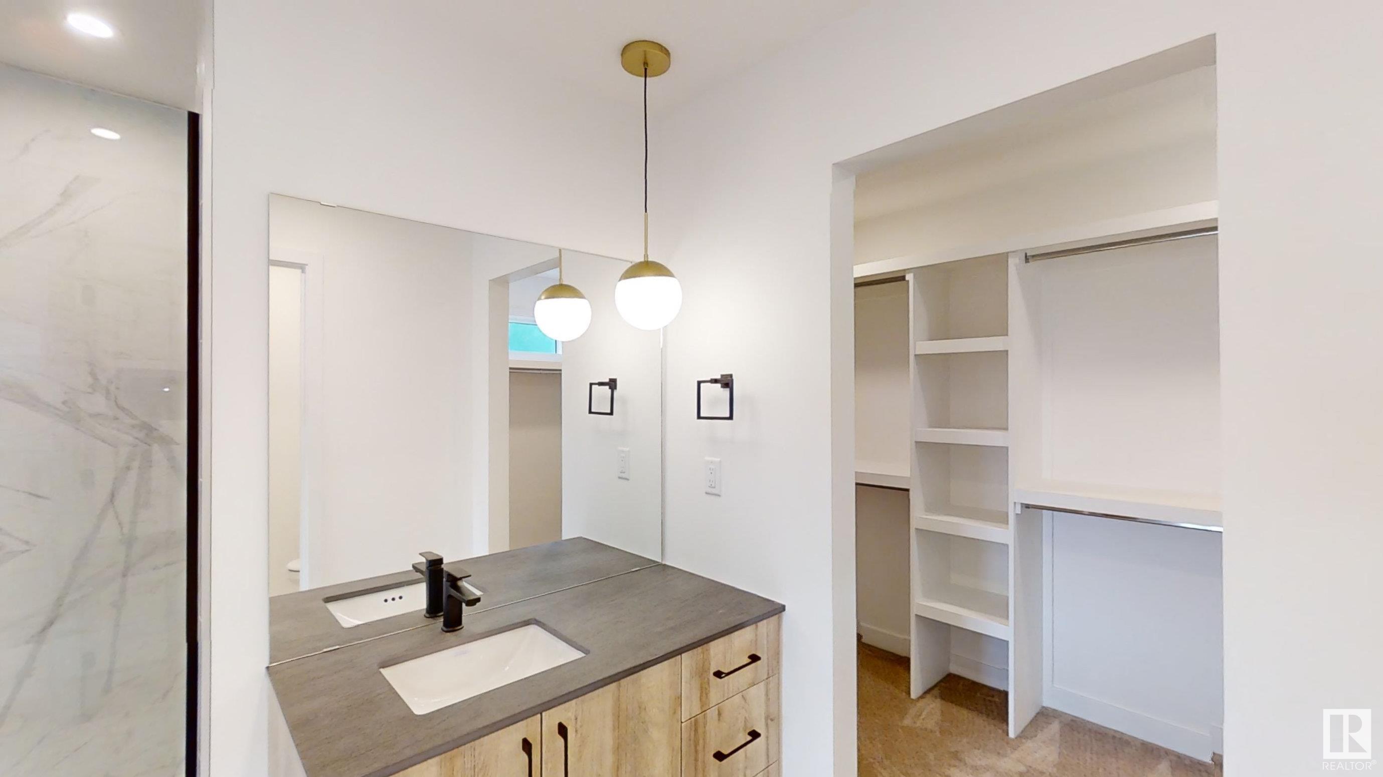 27 Red Crest Way