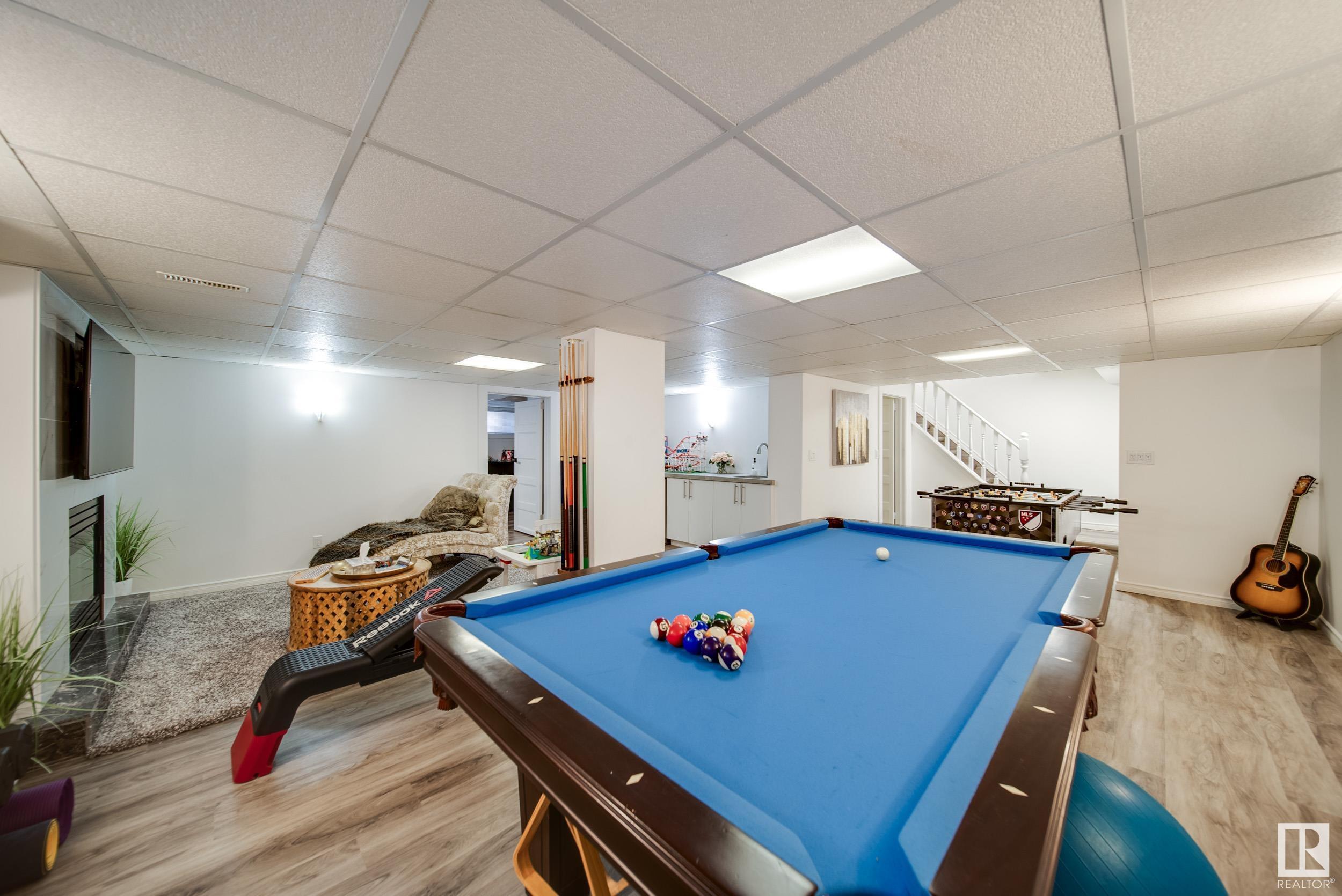 27 WELLAND Crescent