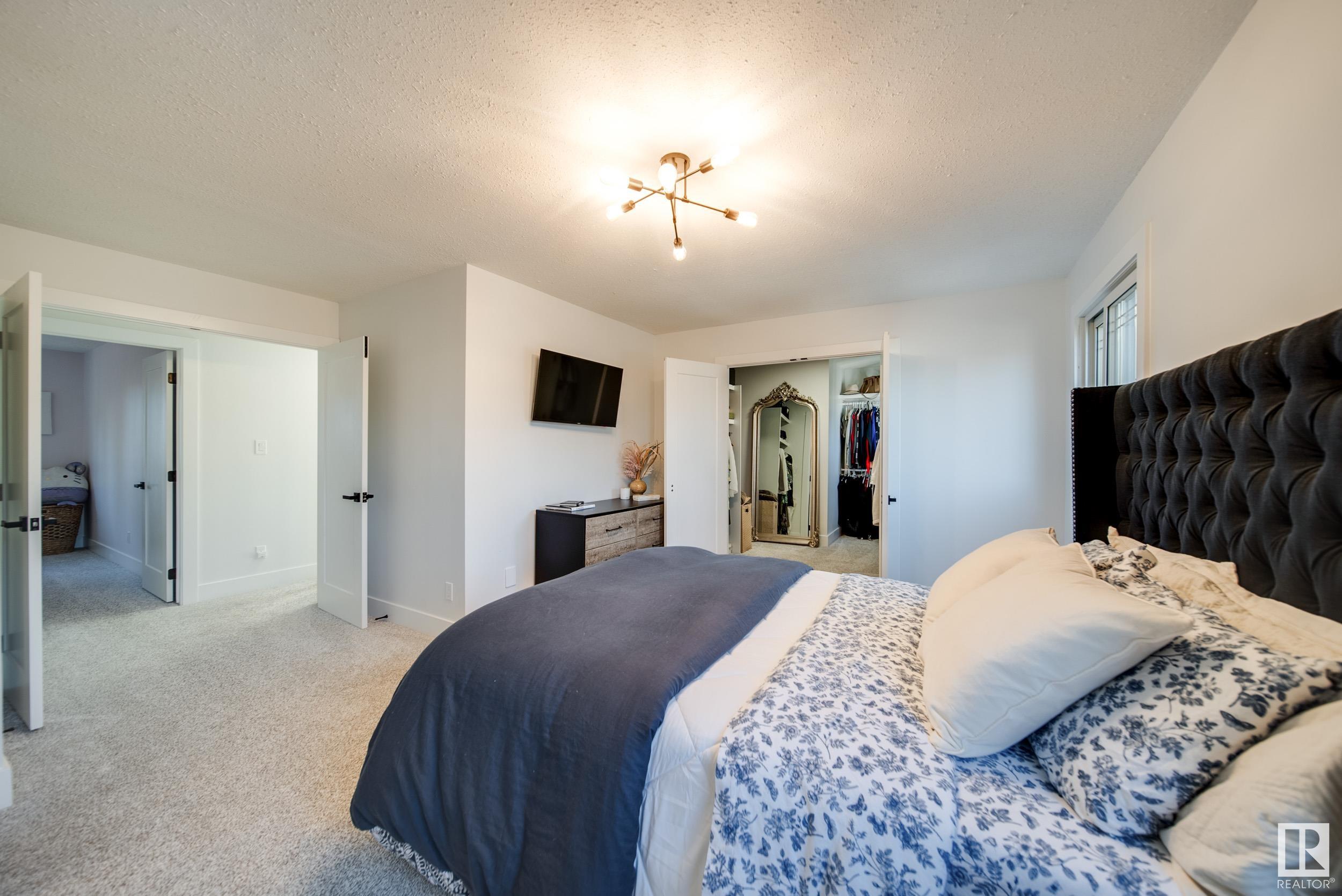 27 WELLAND Crescent