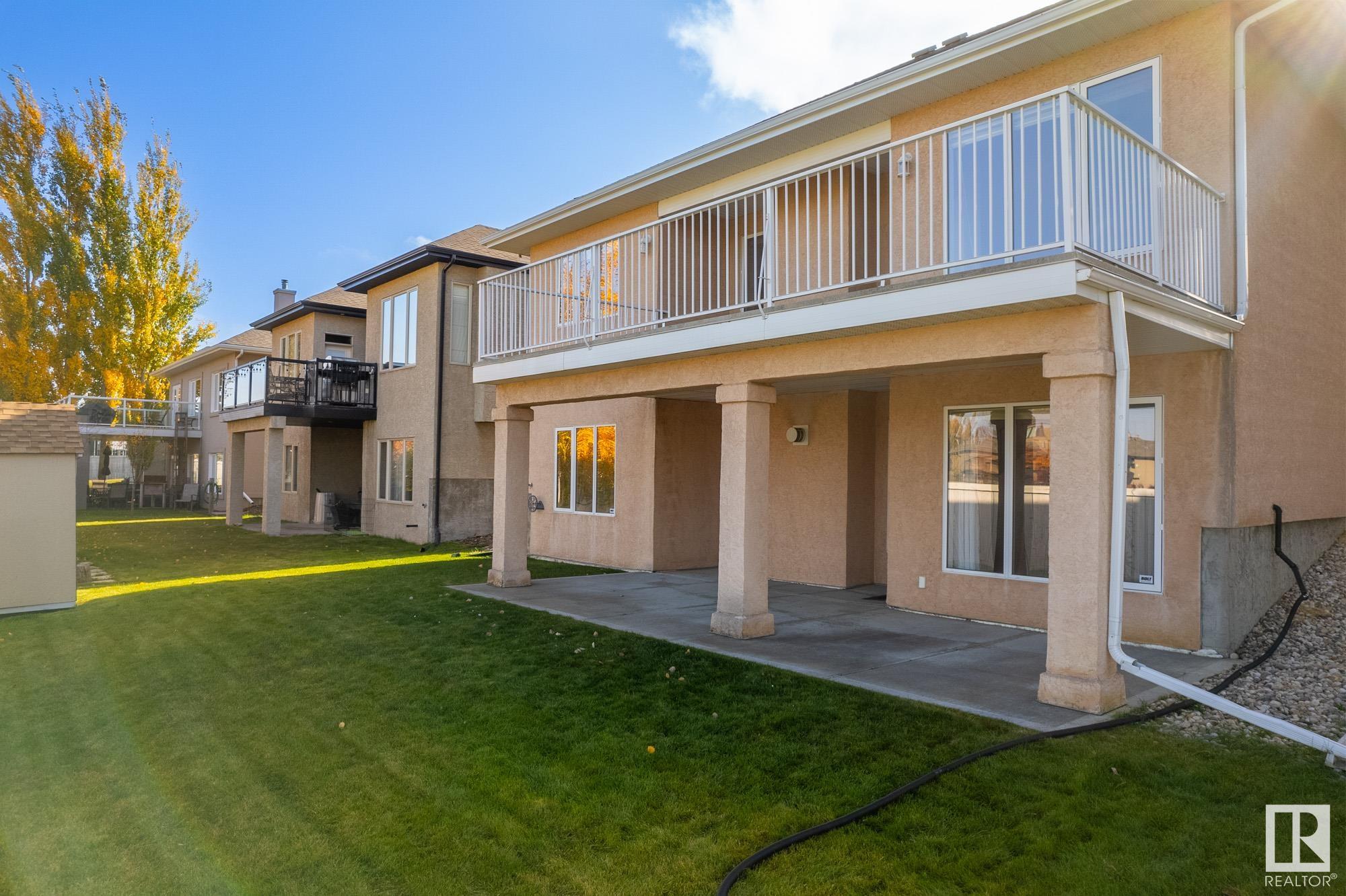 54 KINGSDALE Crescent