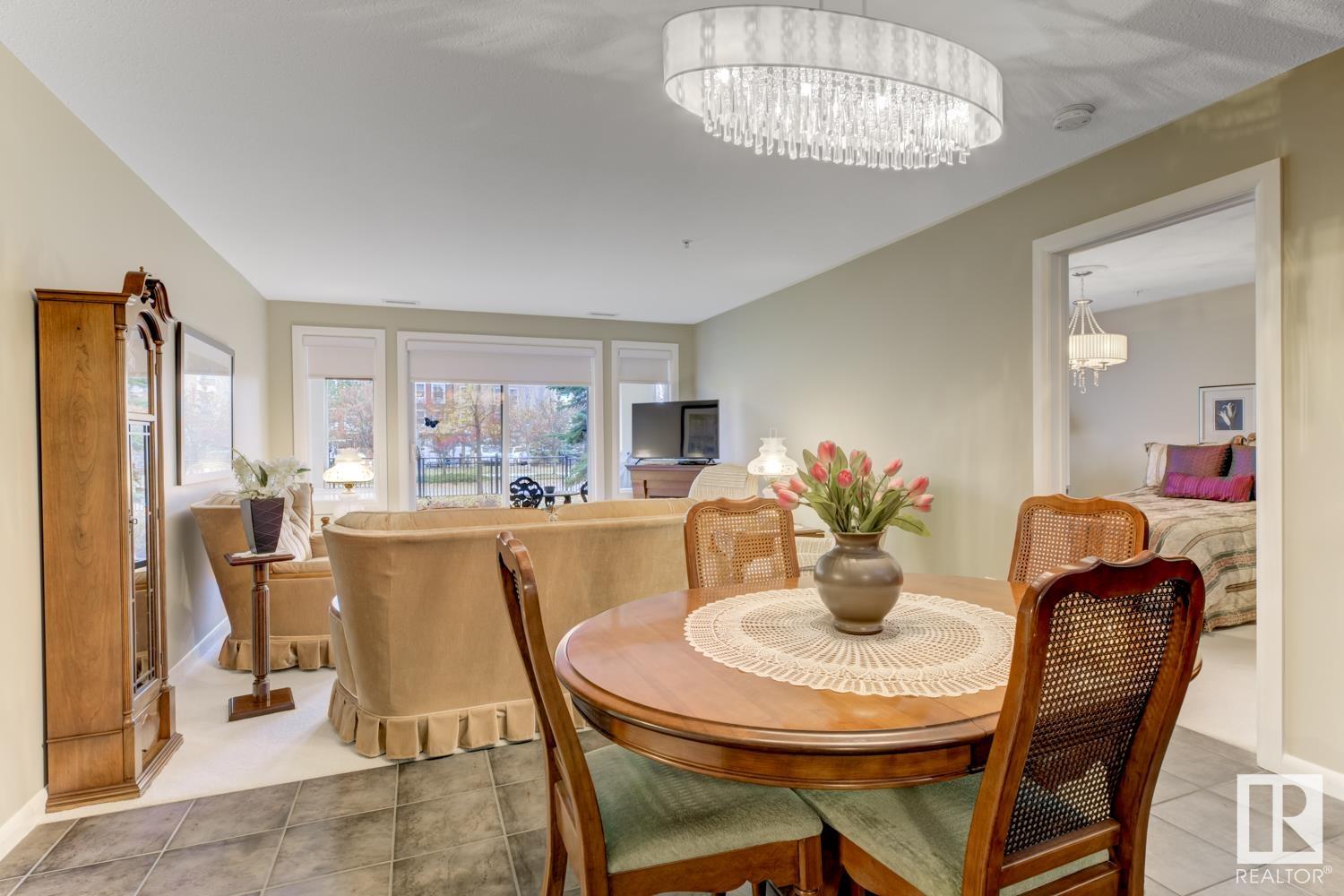 300 PALISADES Way