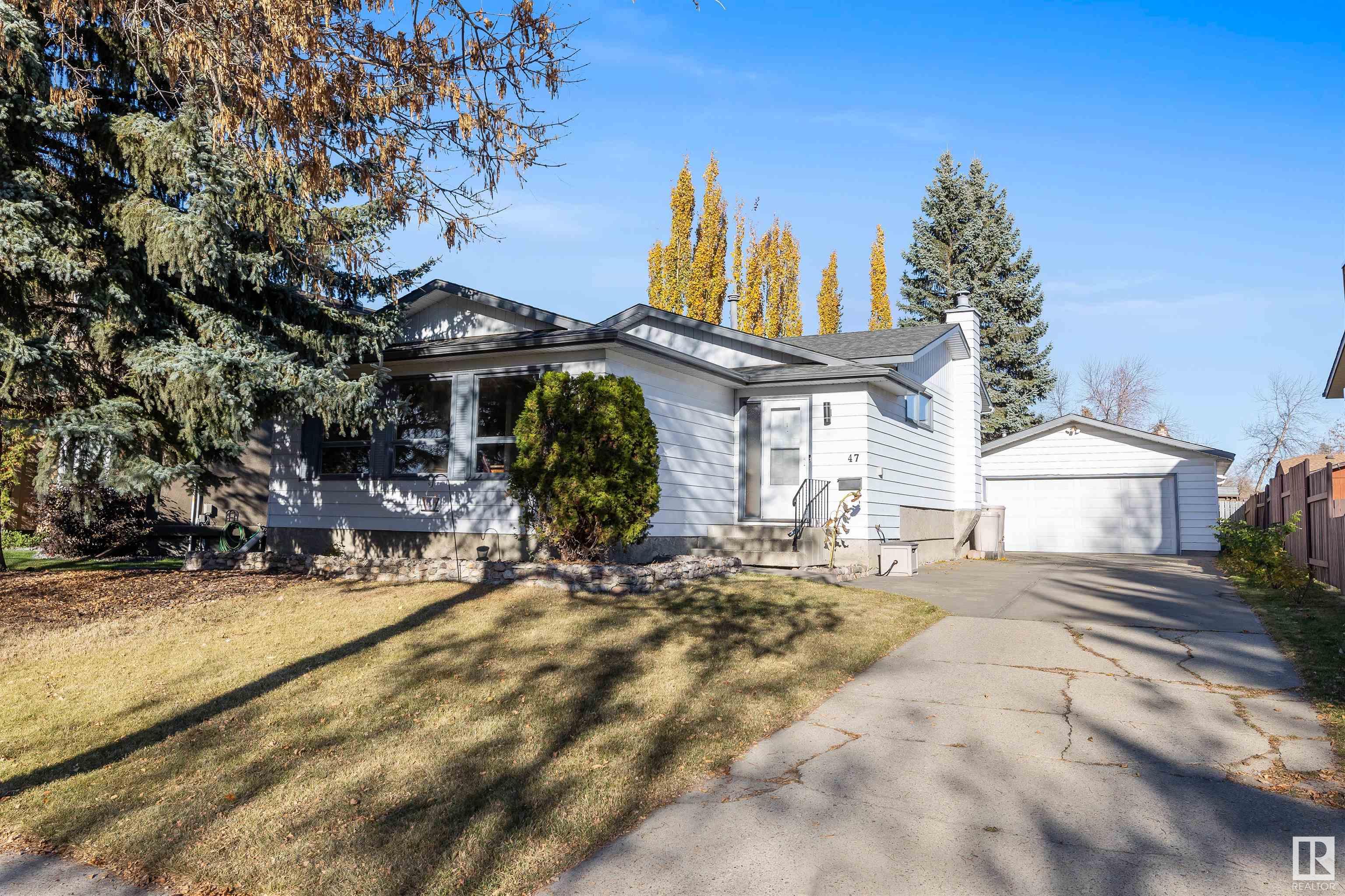 47 ACORN Crescent
