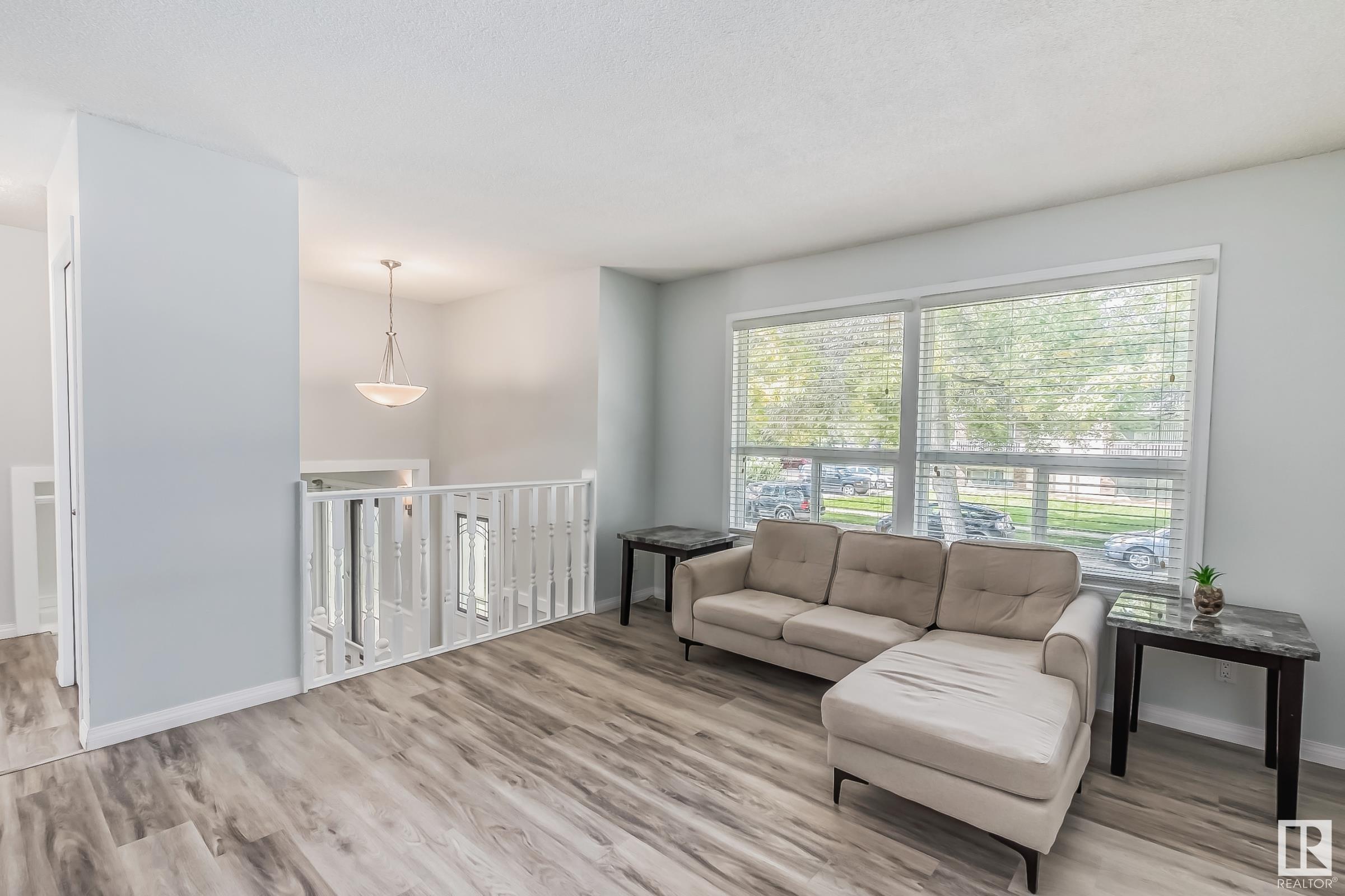20 MARION Crescent
