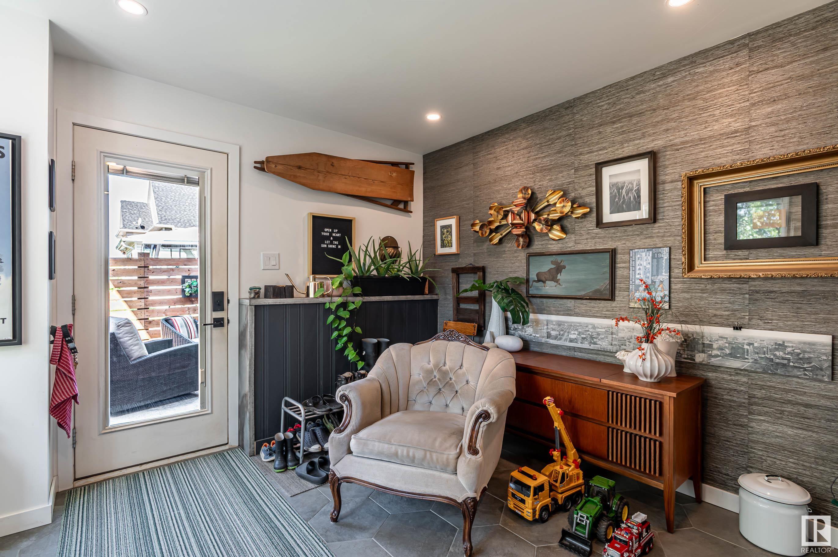 90 MISSION Avenue