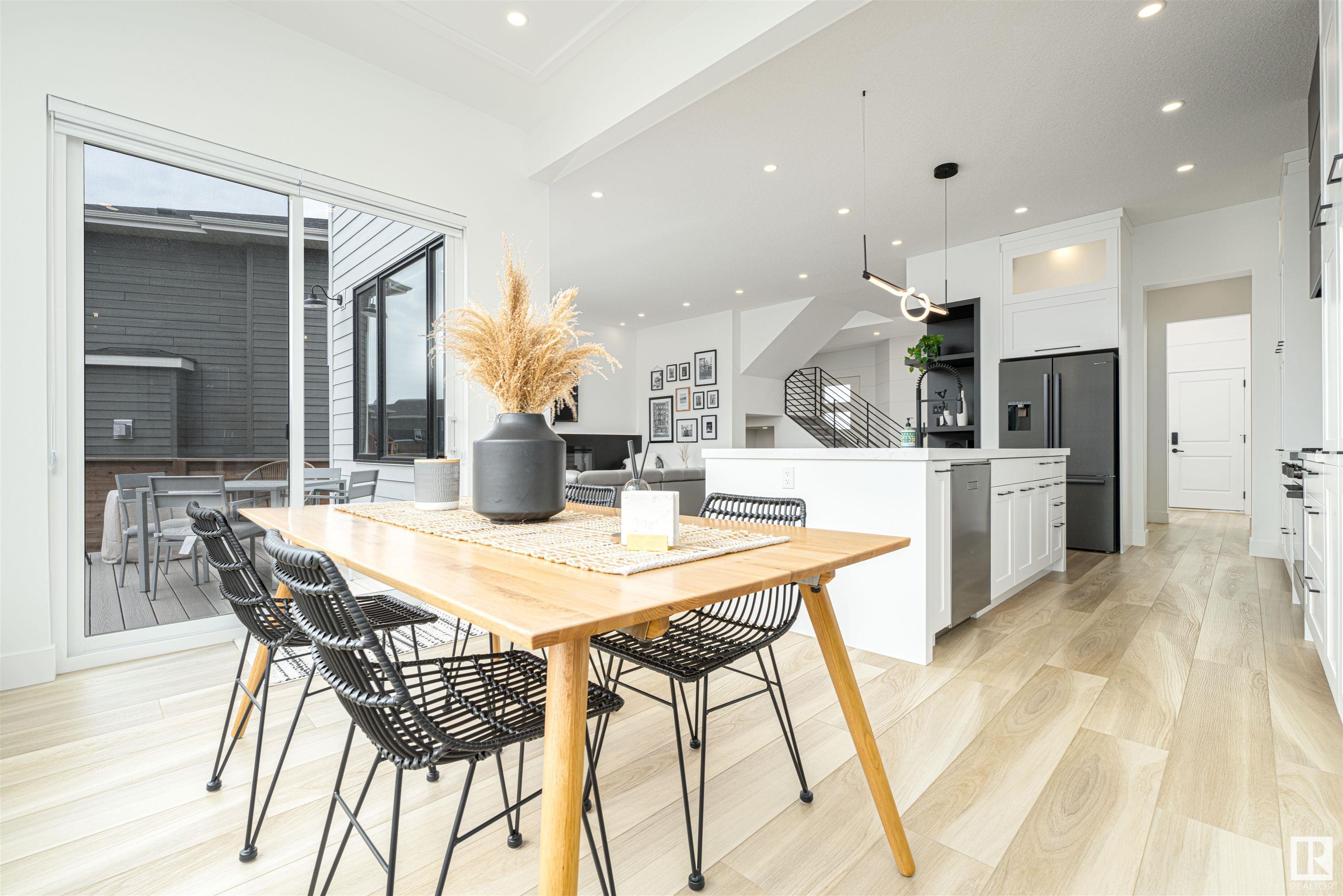 30 ROBERGE Close