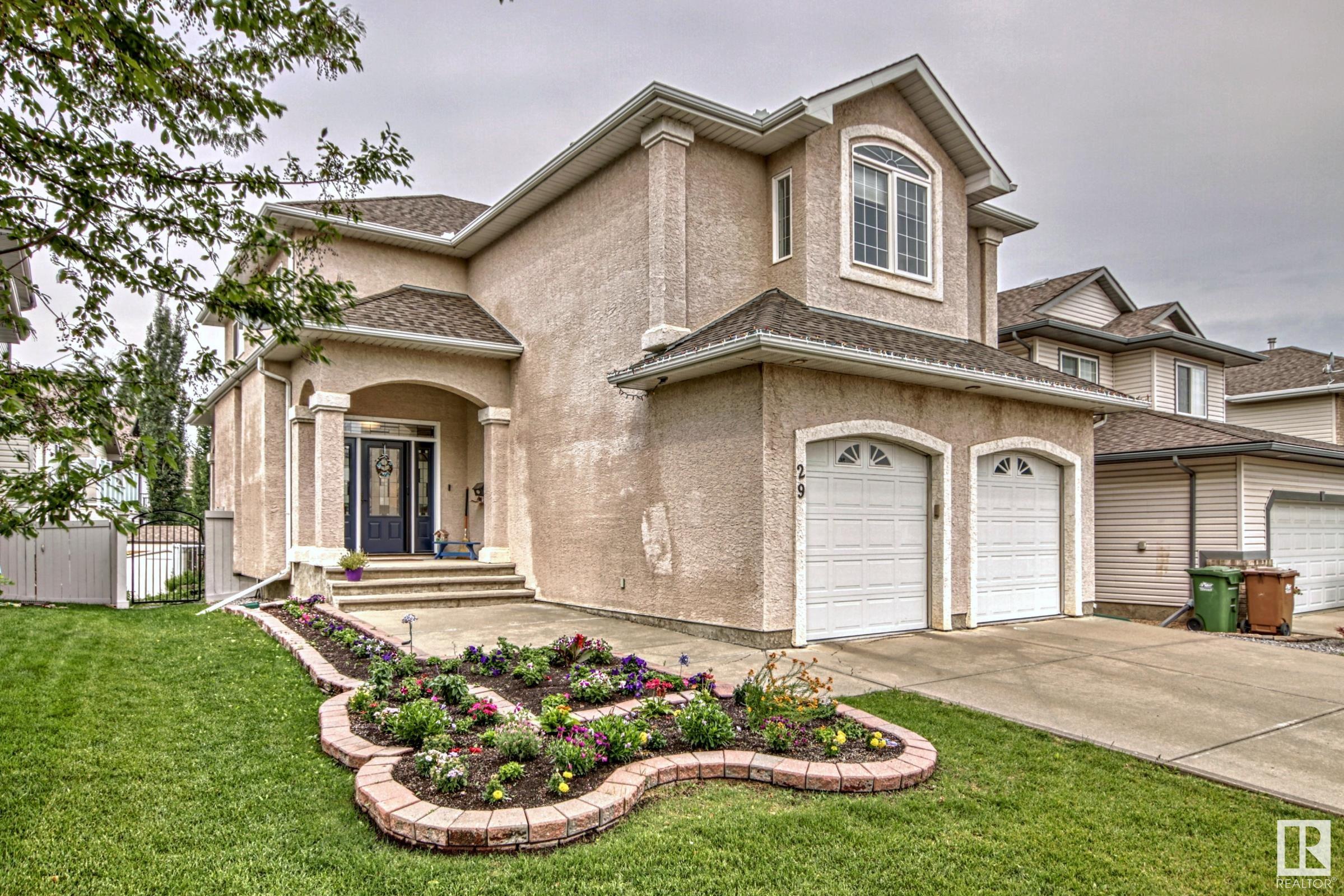 29 KENDALL Crescent