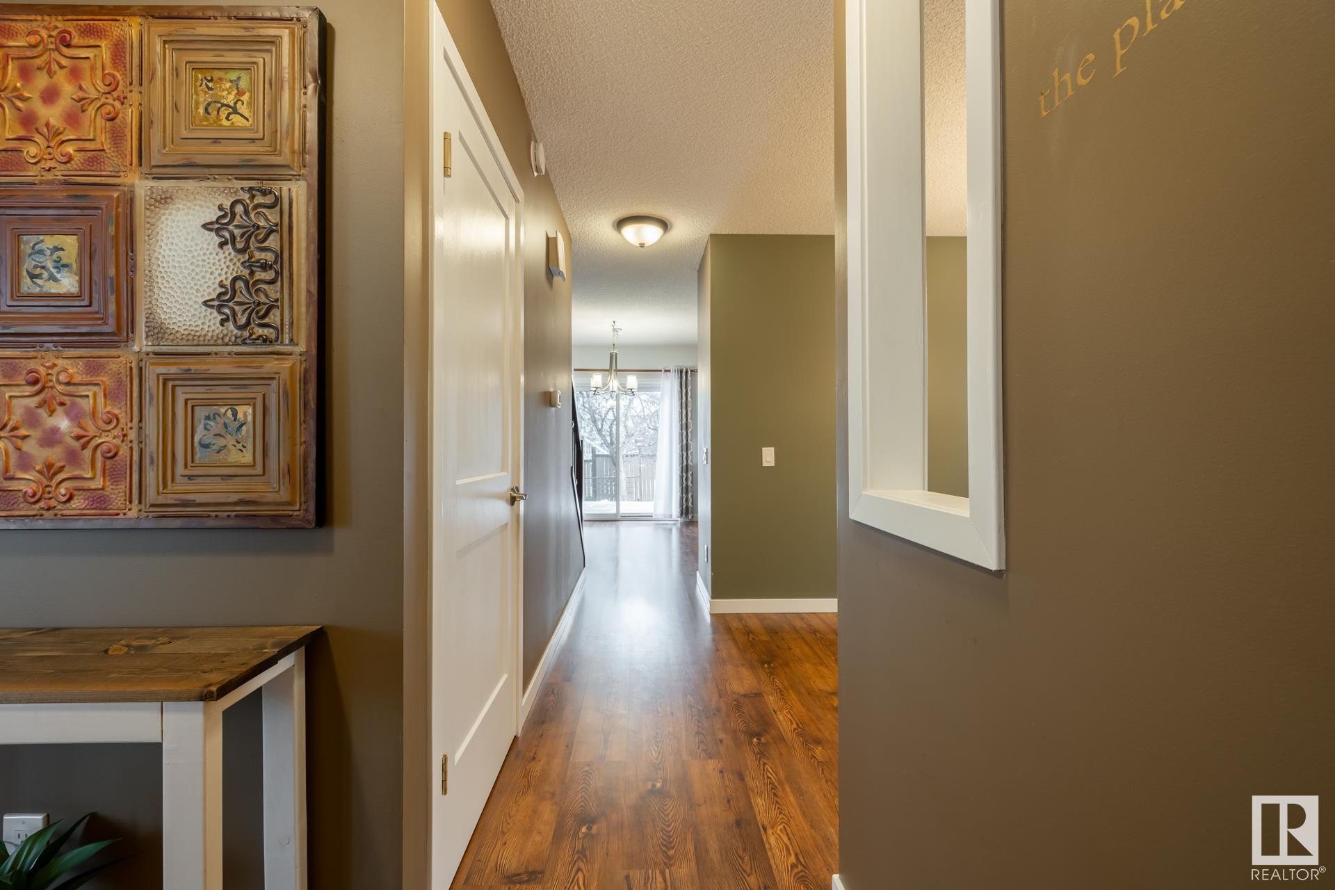 332 MEADOWVIEW Terrace