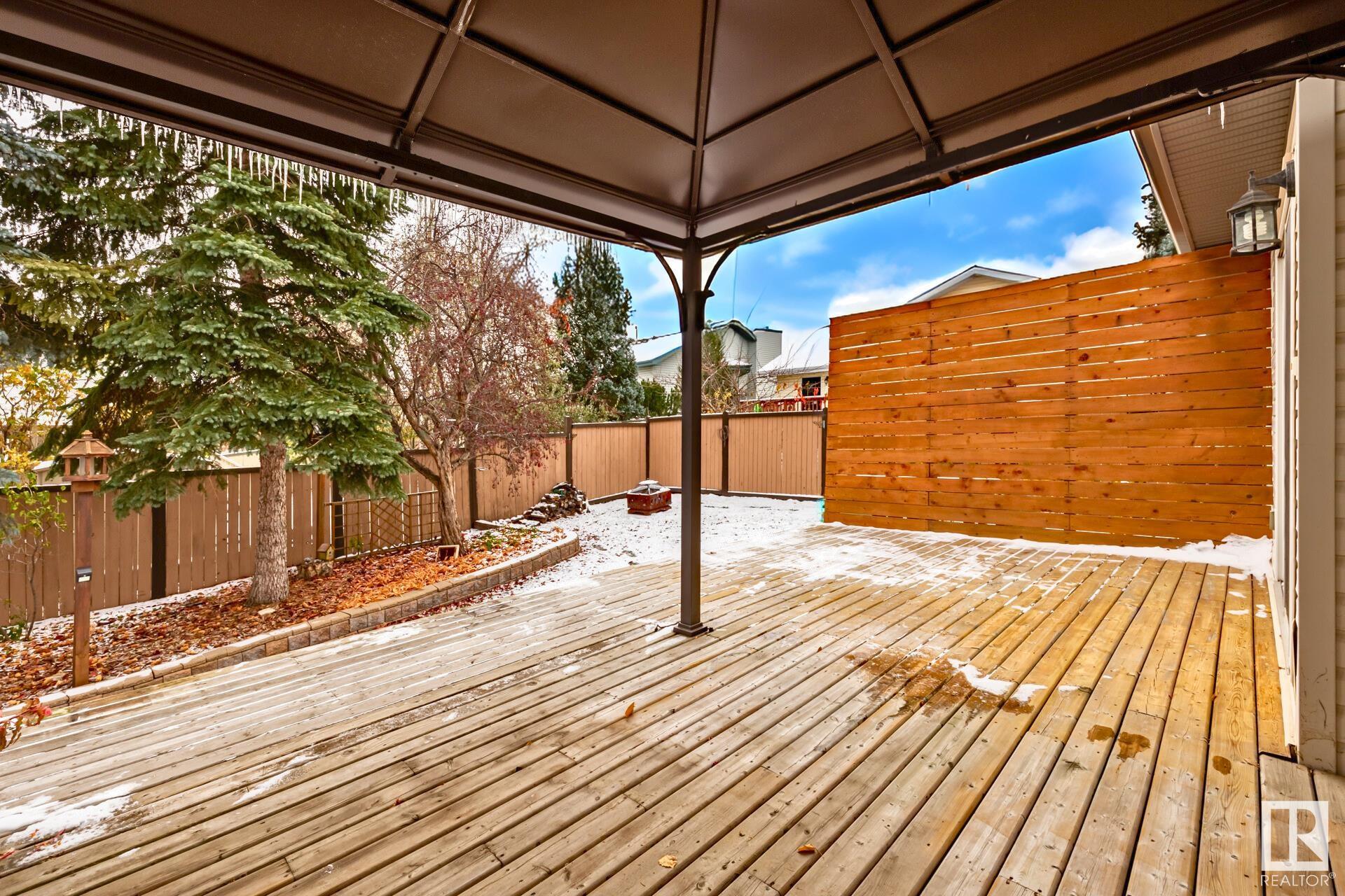 332 MEADOWVIEW Terrace