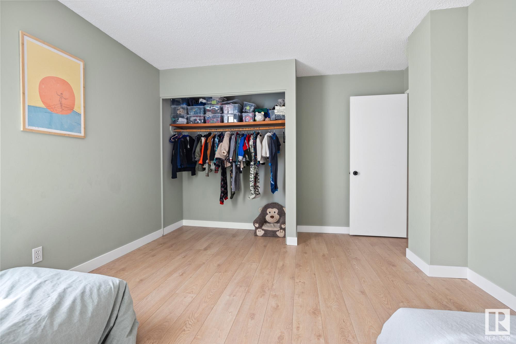 262 GRANDIN Village