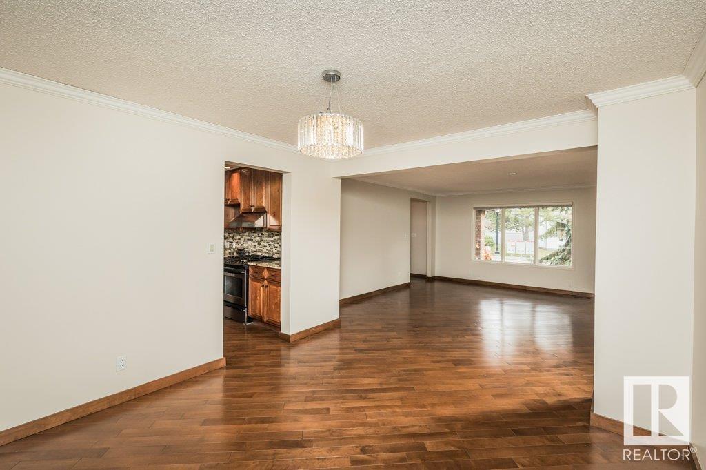216 WHISTON Road