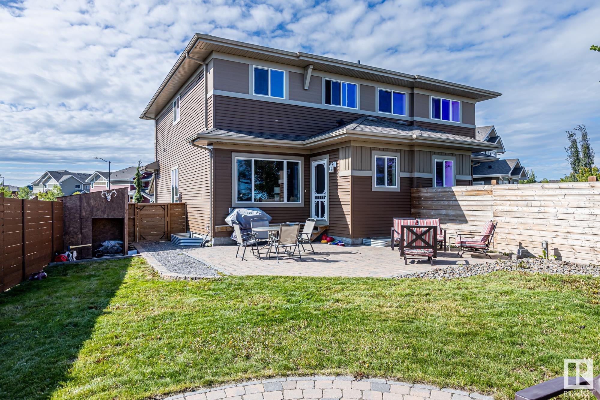 56 JAMES Crescent