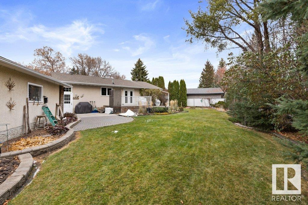44 FALCON Crescent