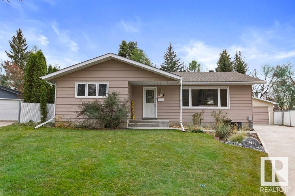 44 FALCON Crescent