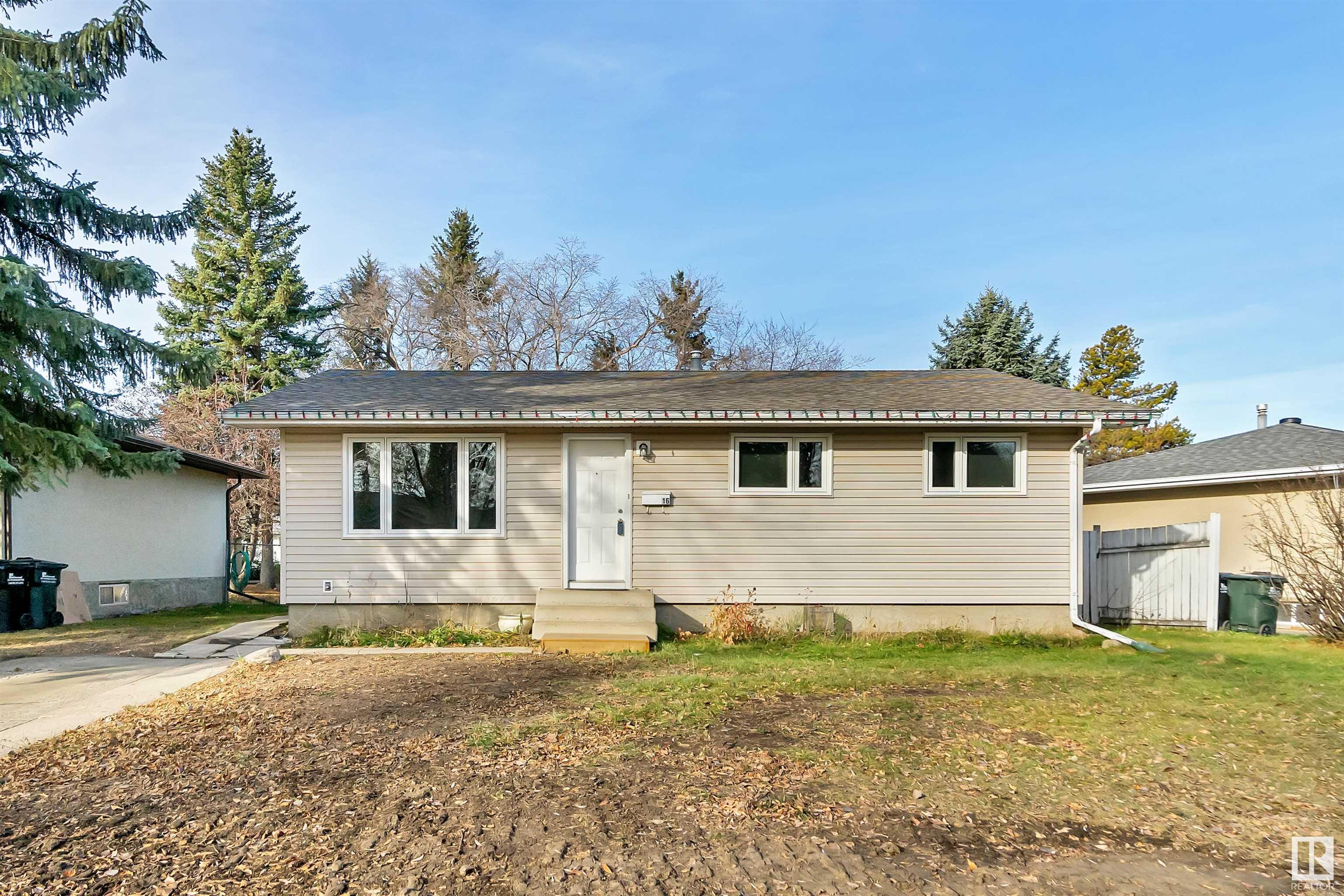 16 BLUEBIRD Crescent