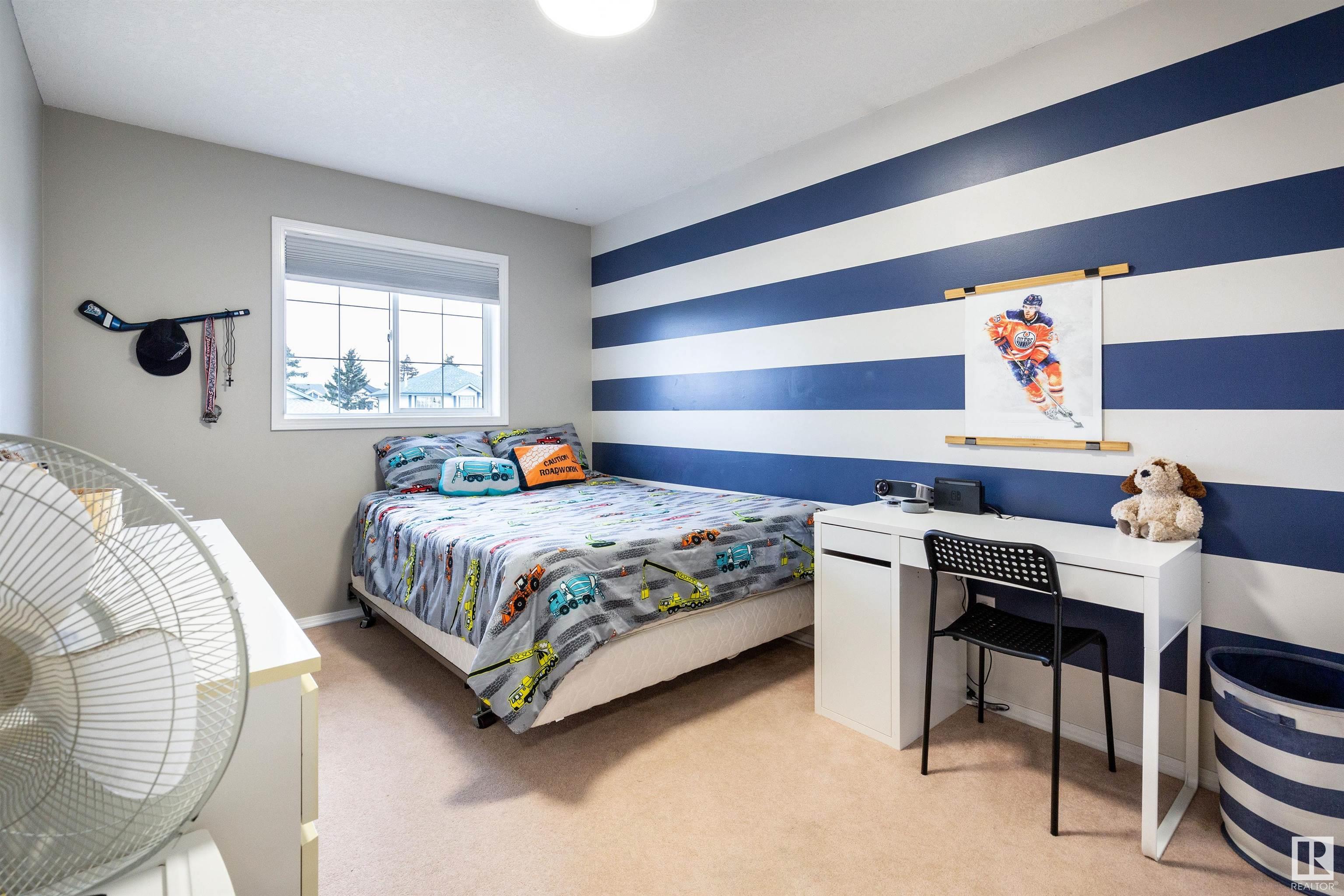 54 DELAGE Crescent