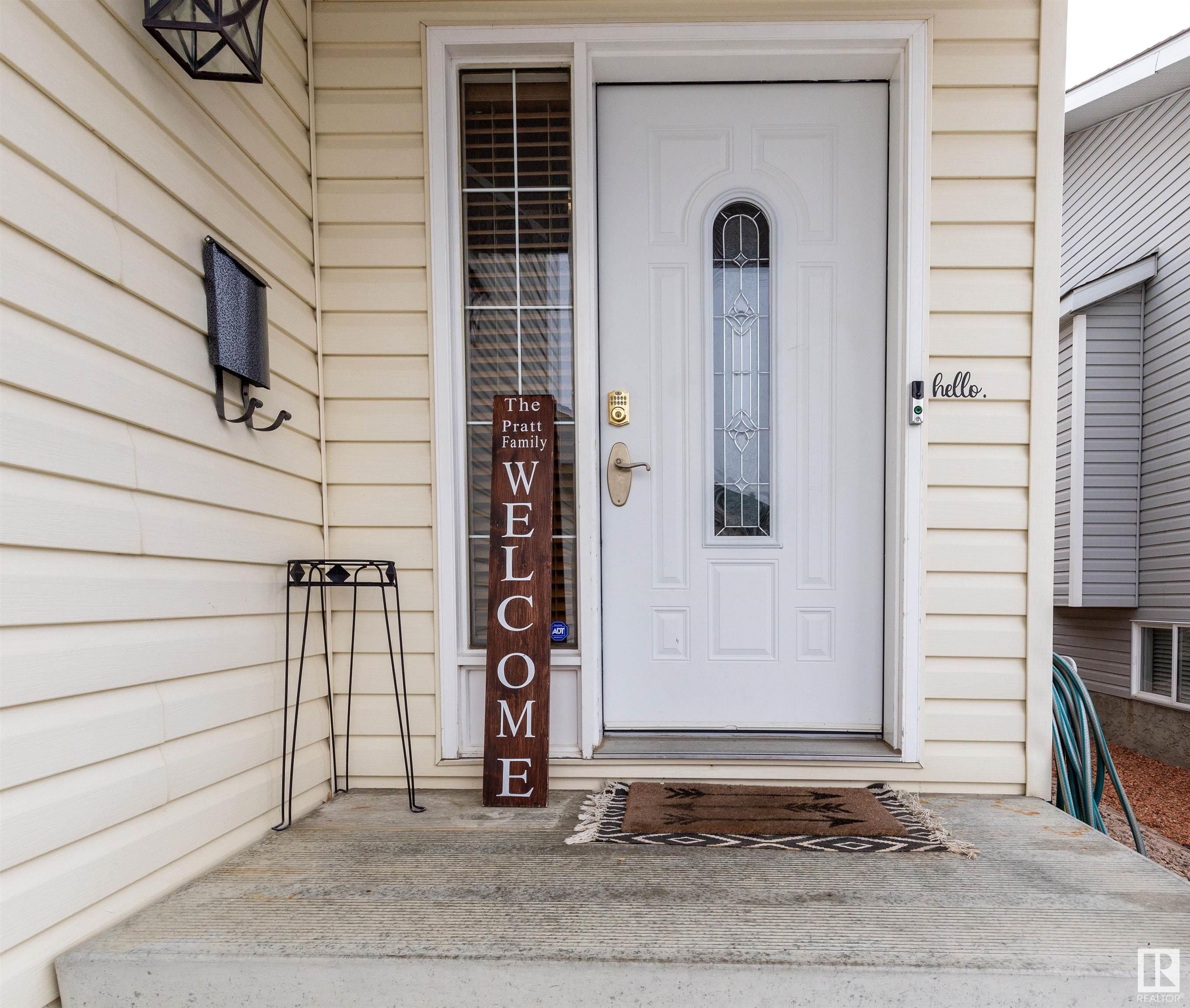 54 DELAGE Crescent