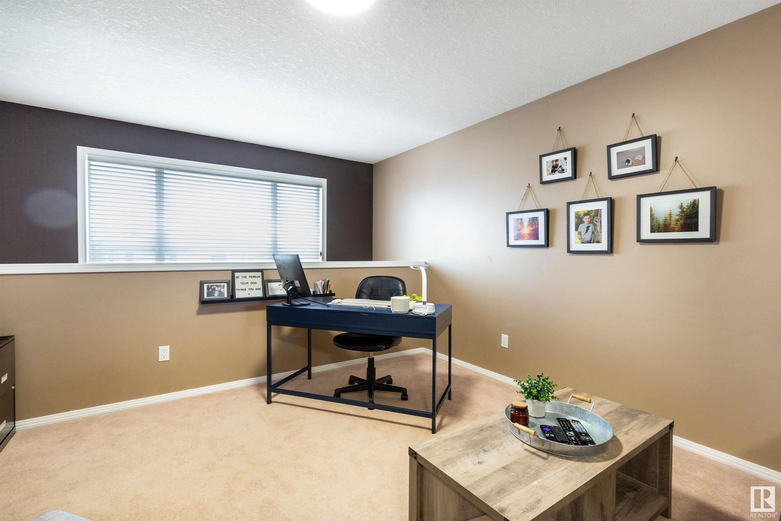 54 DELAGE Crescent