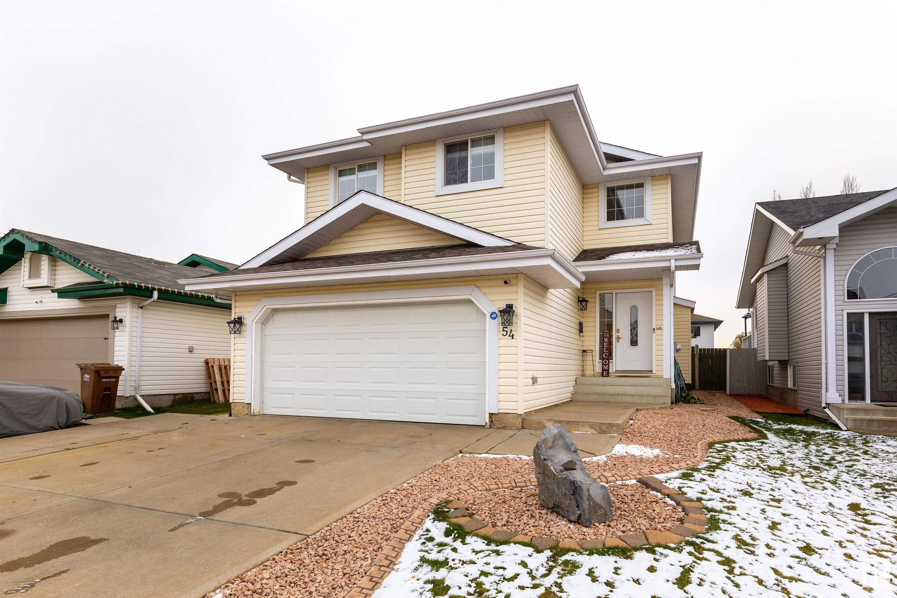 54 DELAGE Crescent