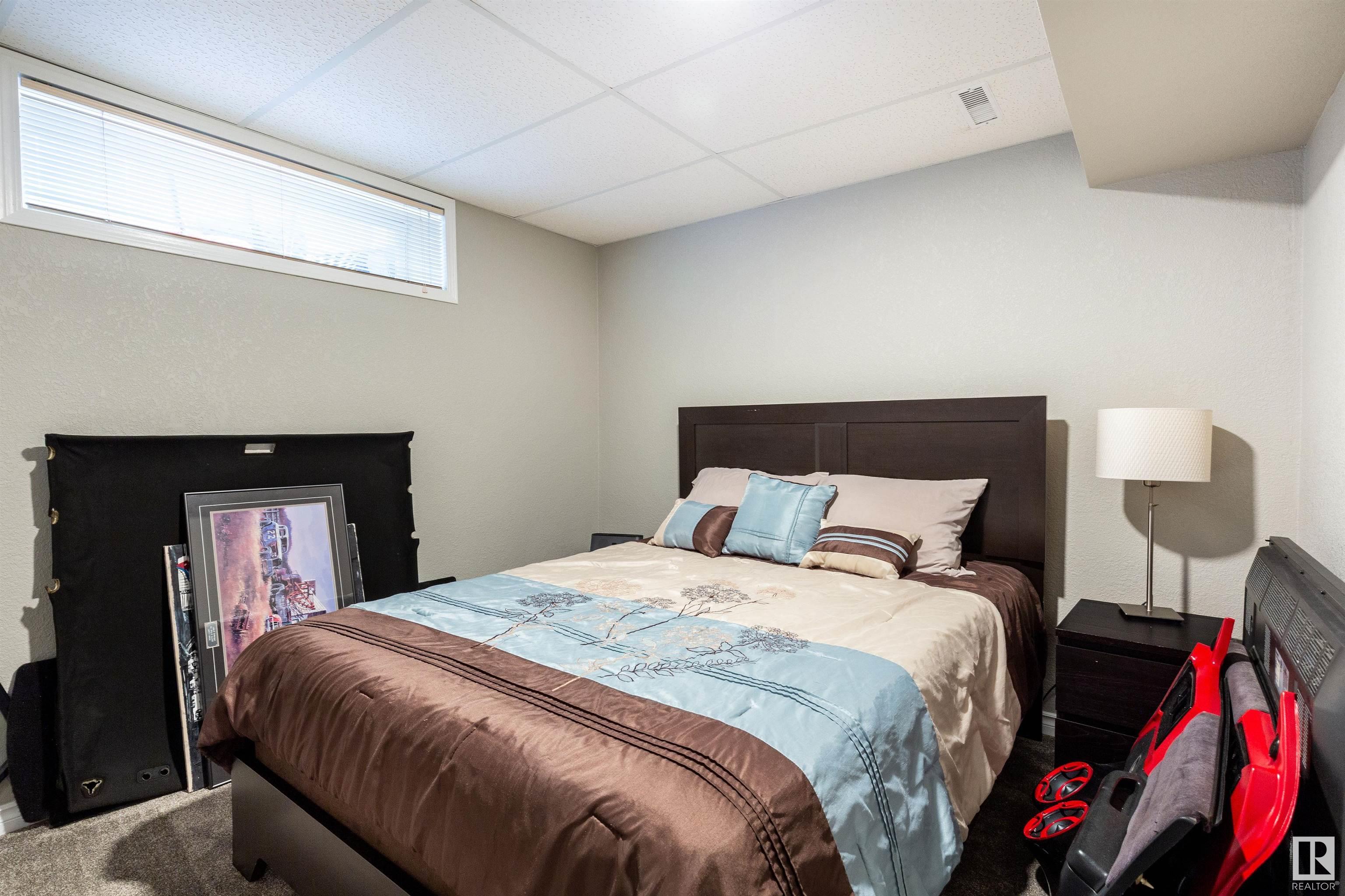 54 DELAGE Crescent