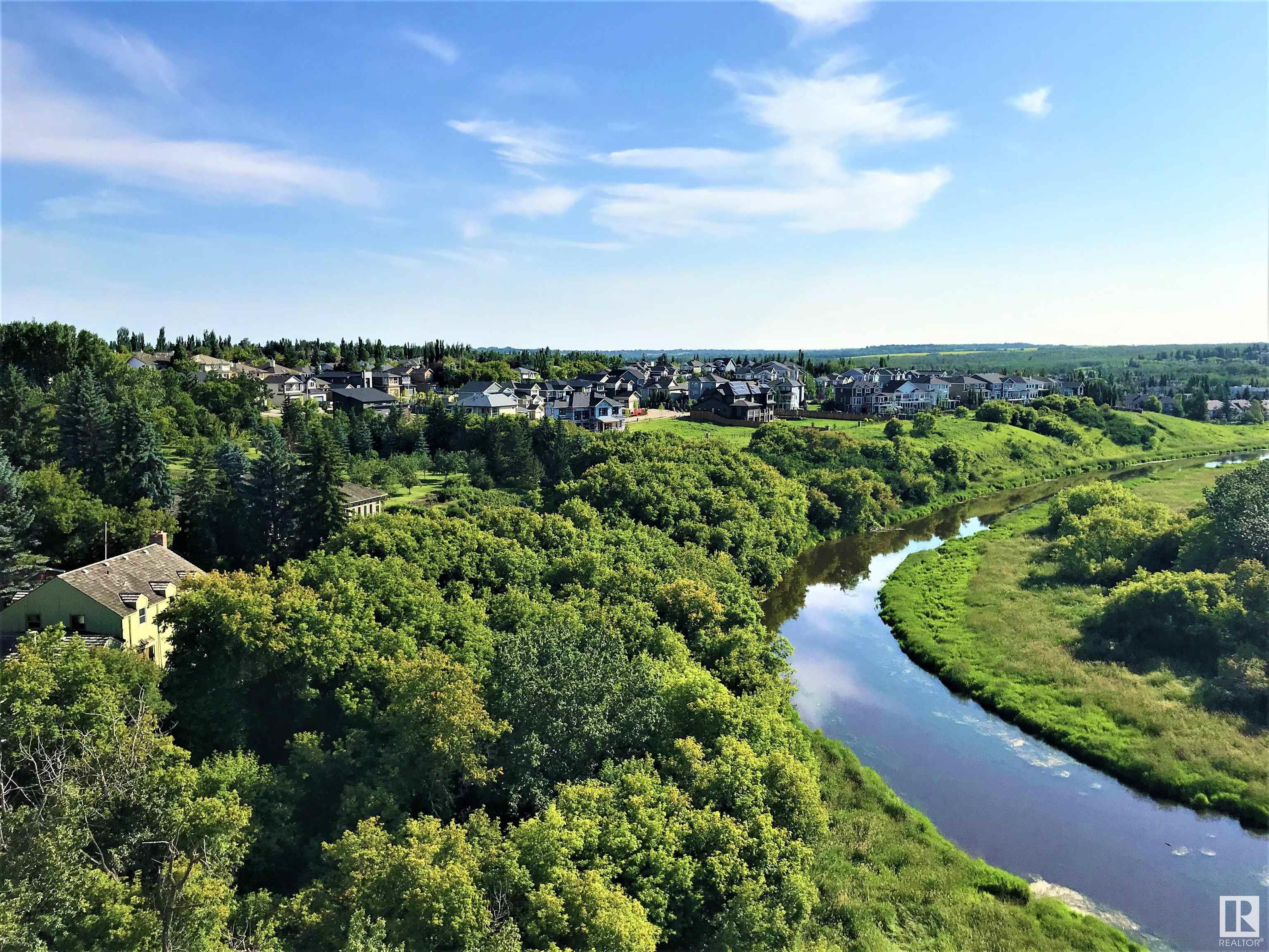 200 BELLEROSE Drive