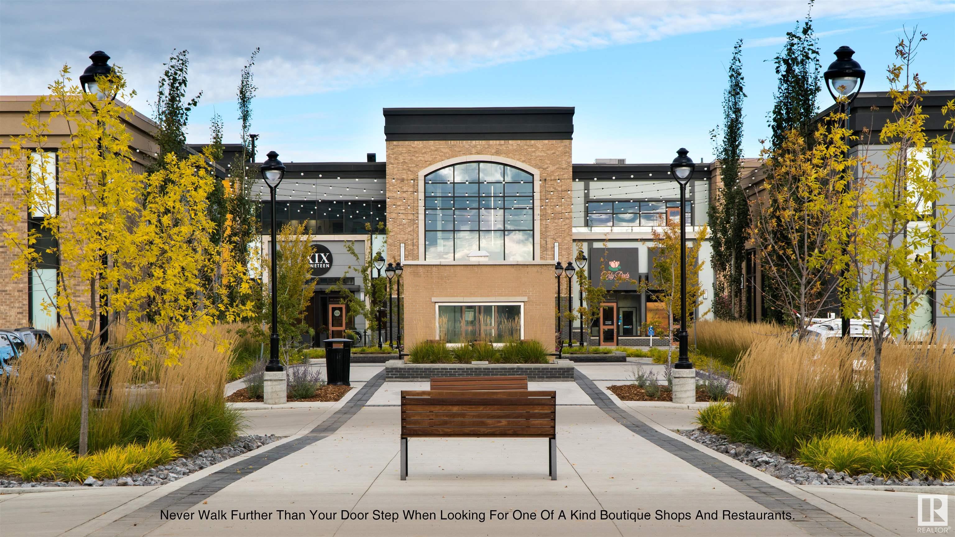 200 BELLEROSE Drive