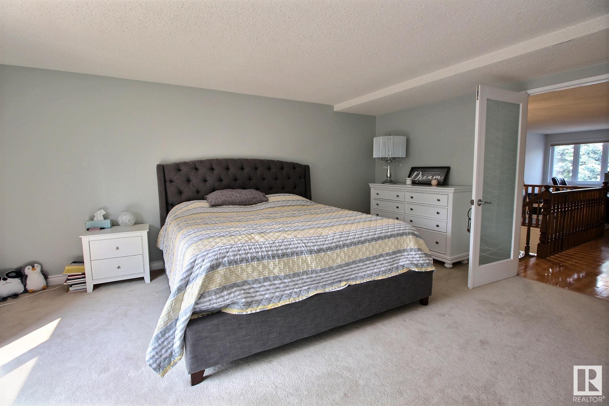 649 WOODBRIDGE Way