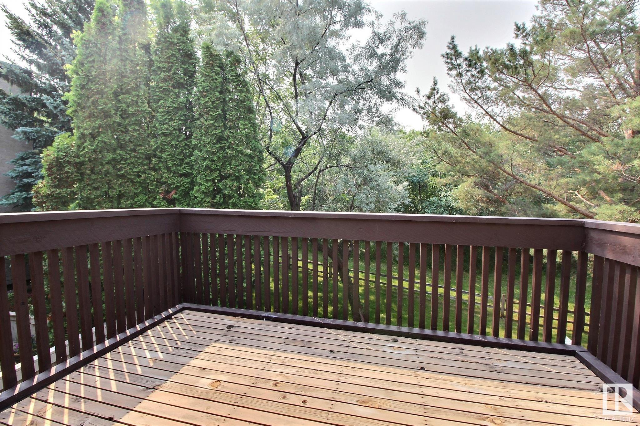 649 WOODBRIDGE Way