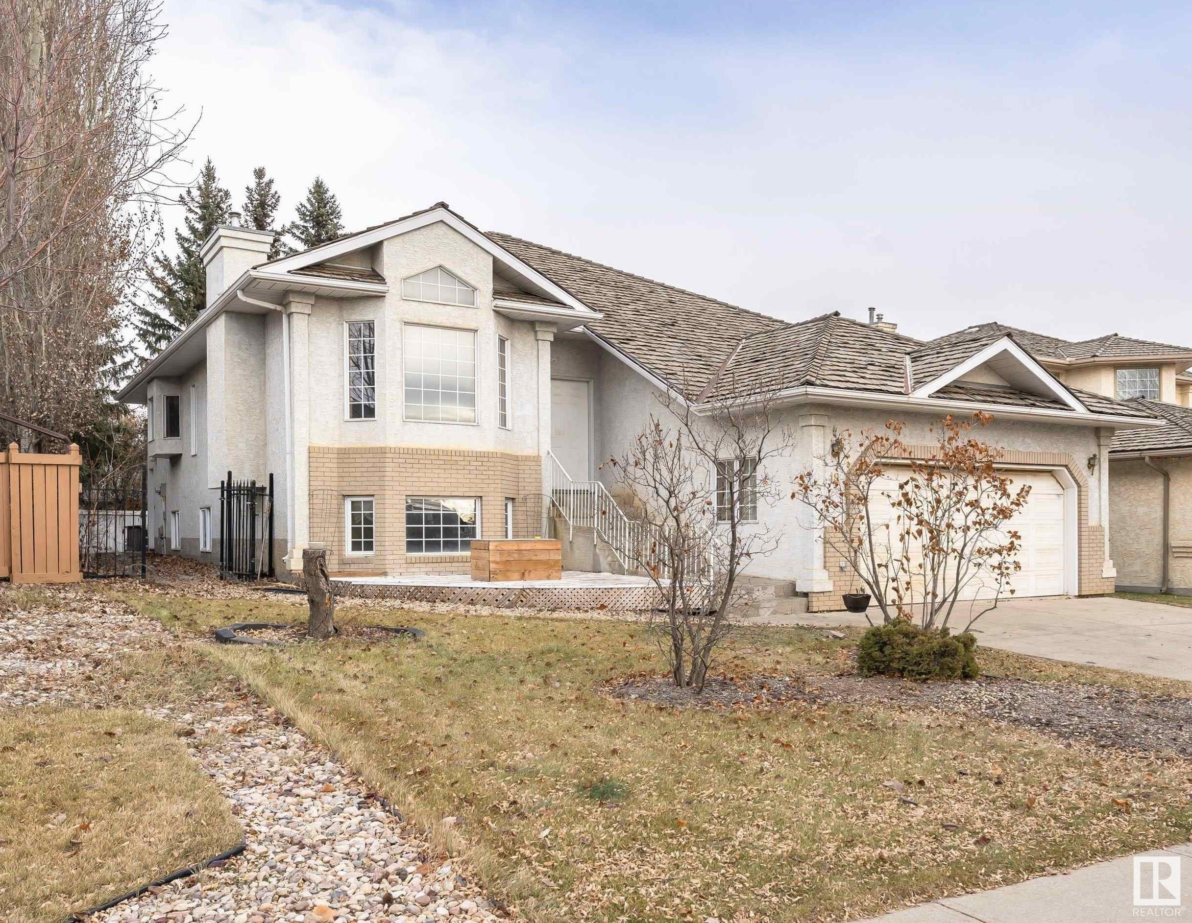 18 EBONY Way