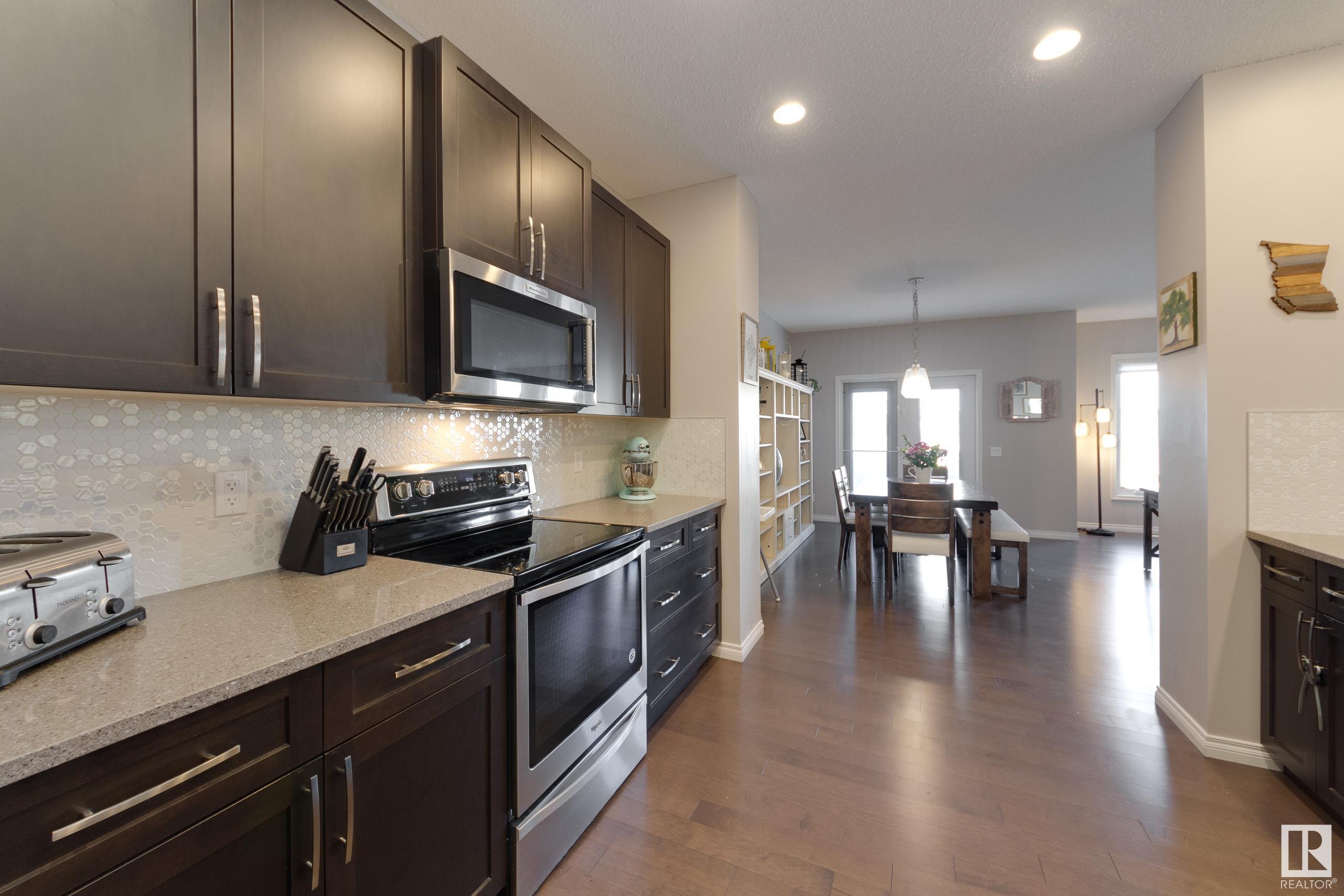 28 RIVIERE Terrace