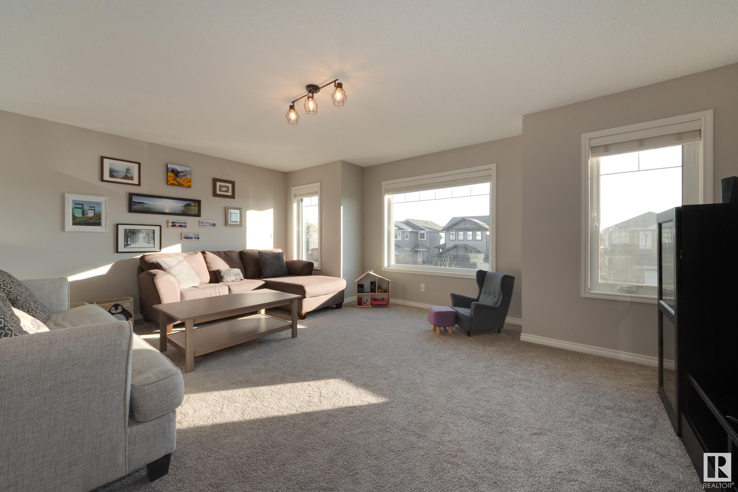 28 RIVIERE Terrace
