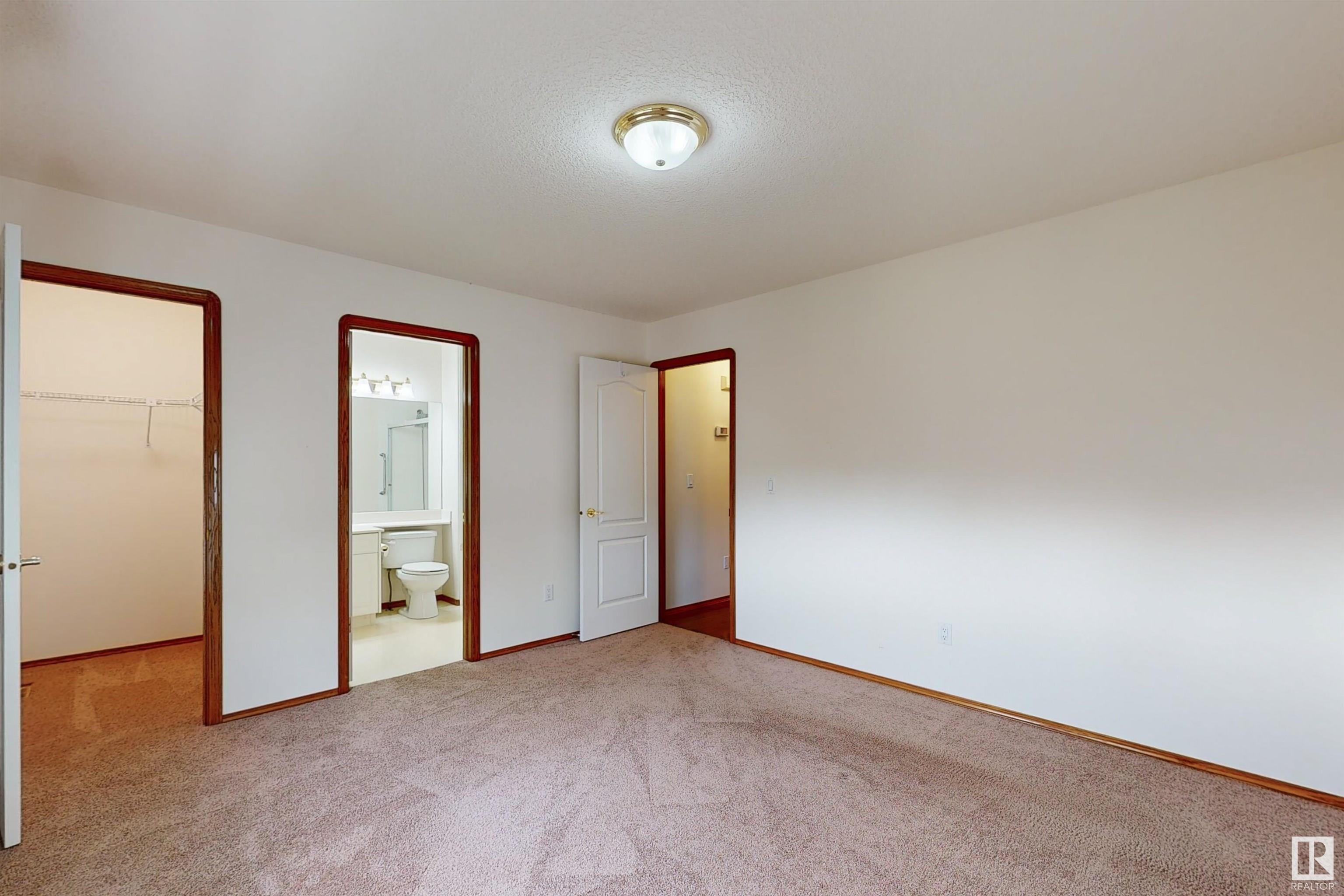 223 HILLCREST Court