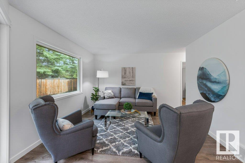18 PINEVIEW HORIZON Village