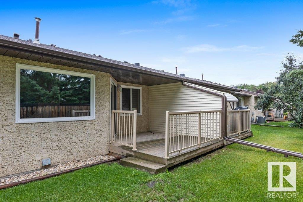 18 PINEVIEW HORIZON Village