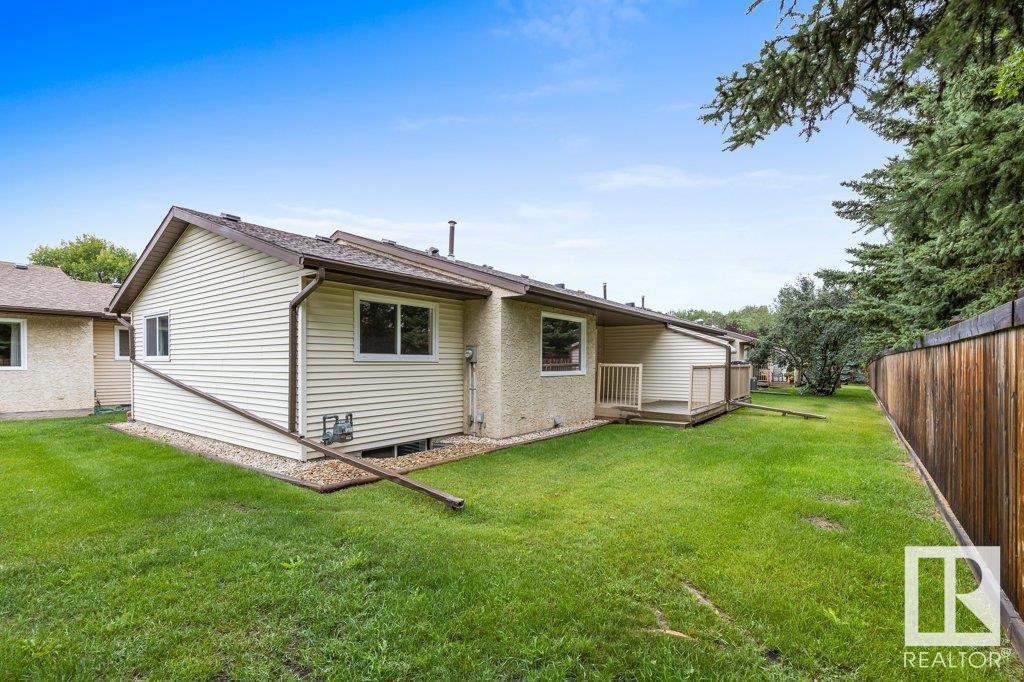 18 PINEVIEW HORIZON Village