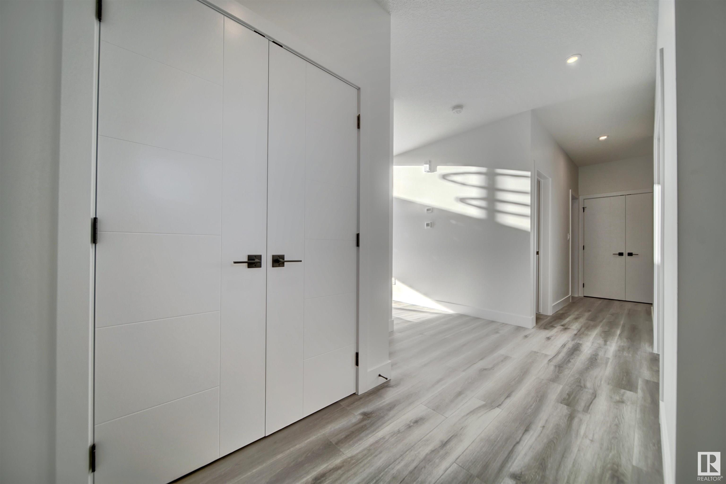 69 Edgefield Way