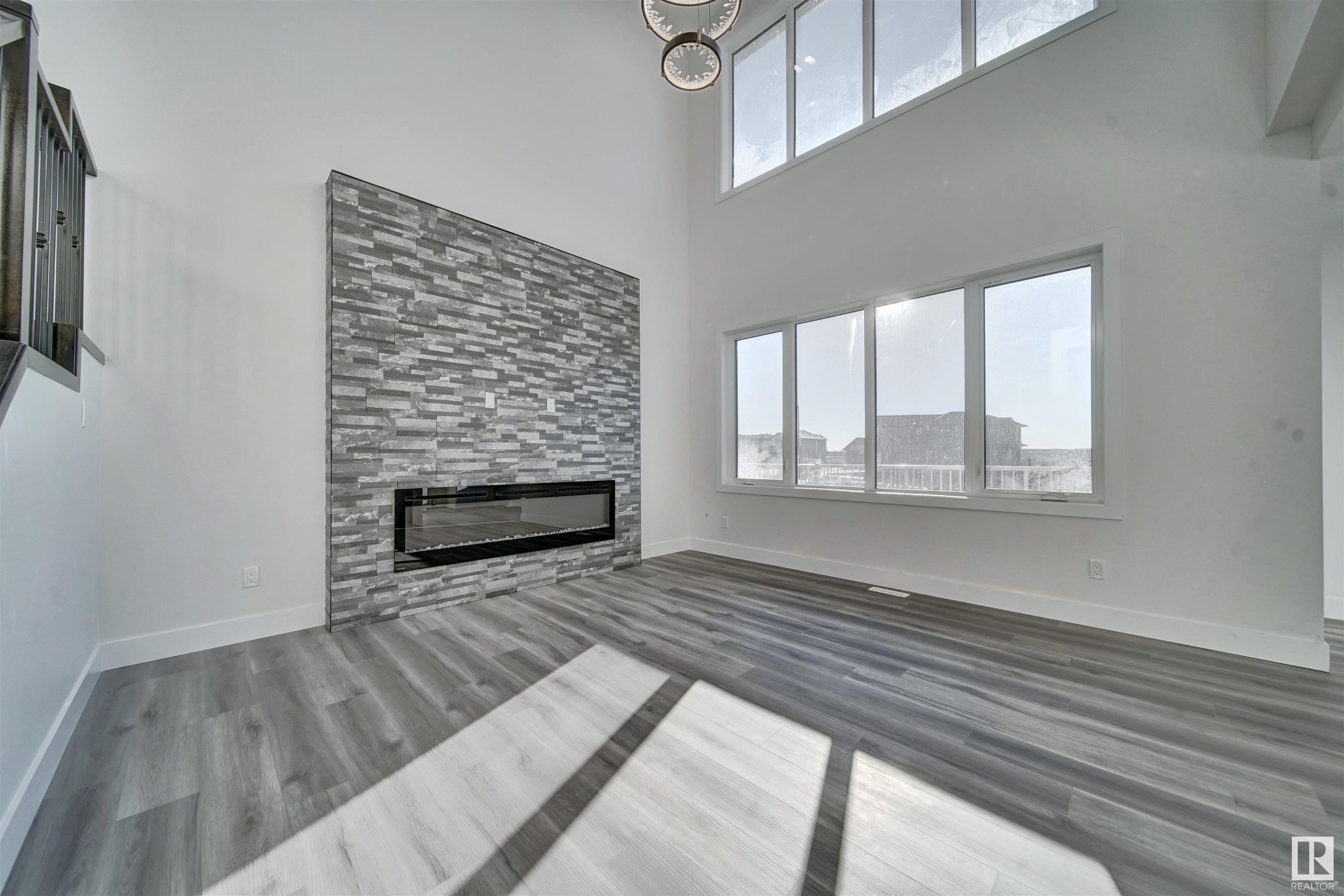 69 Edgefield Way