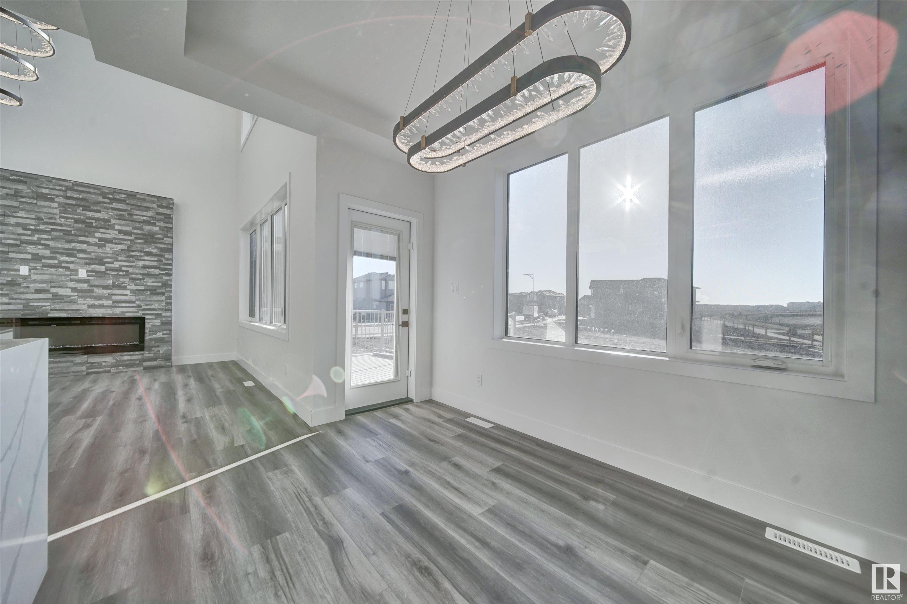 69 Edgefield Way