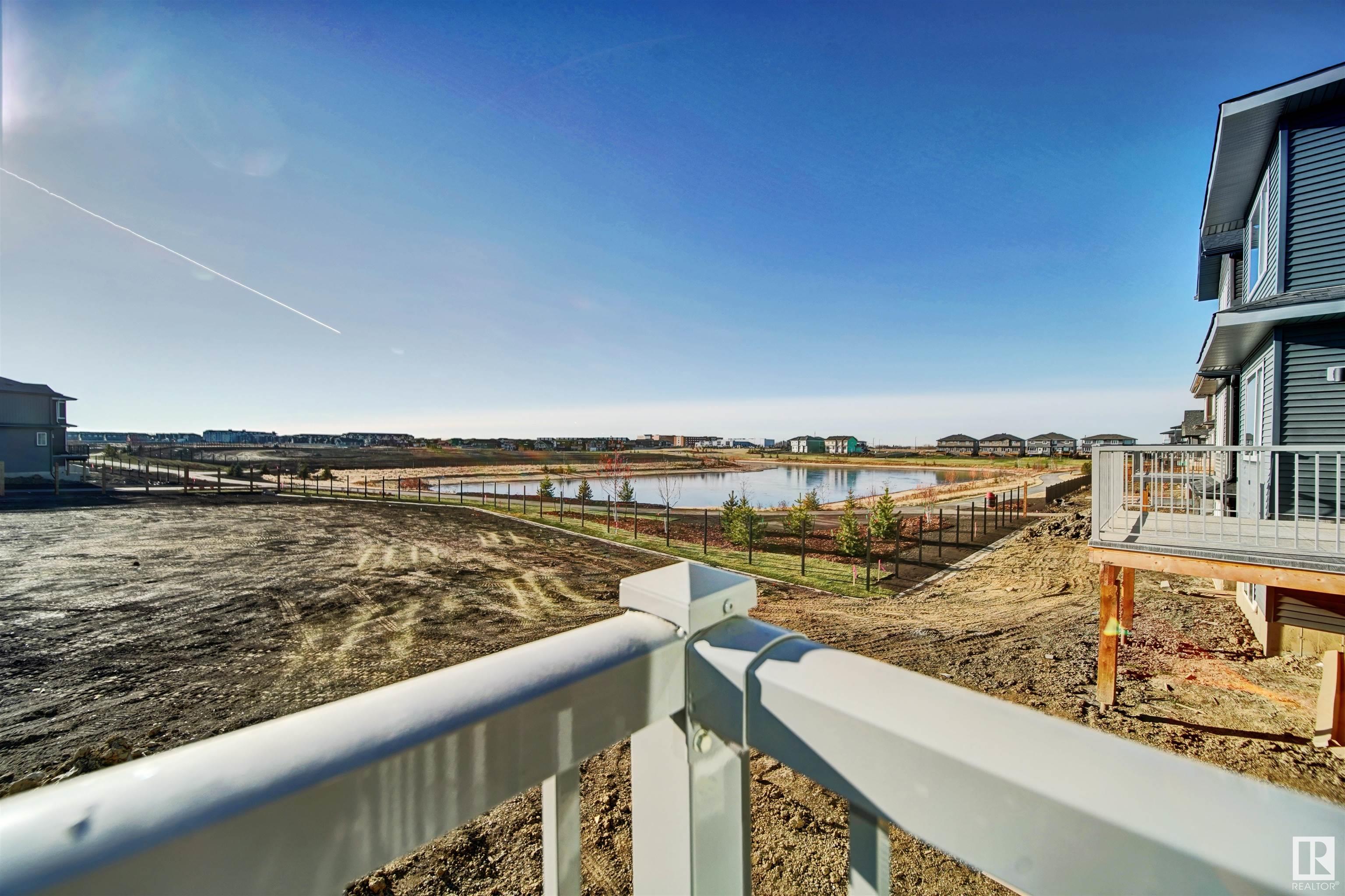 69 Edgefield Way